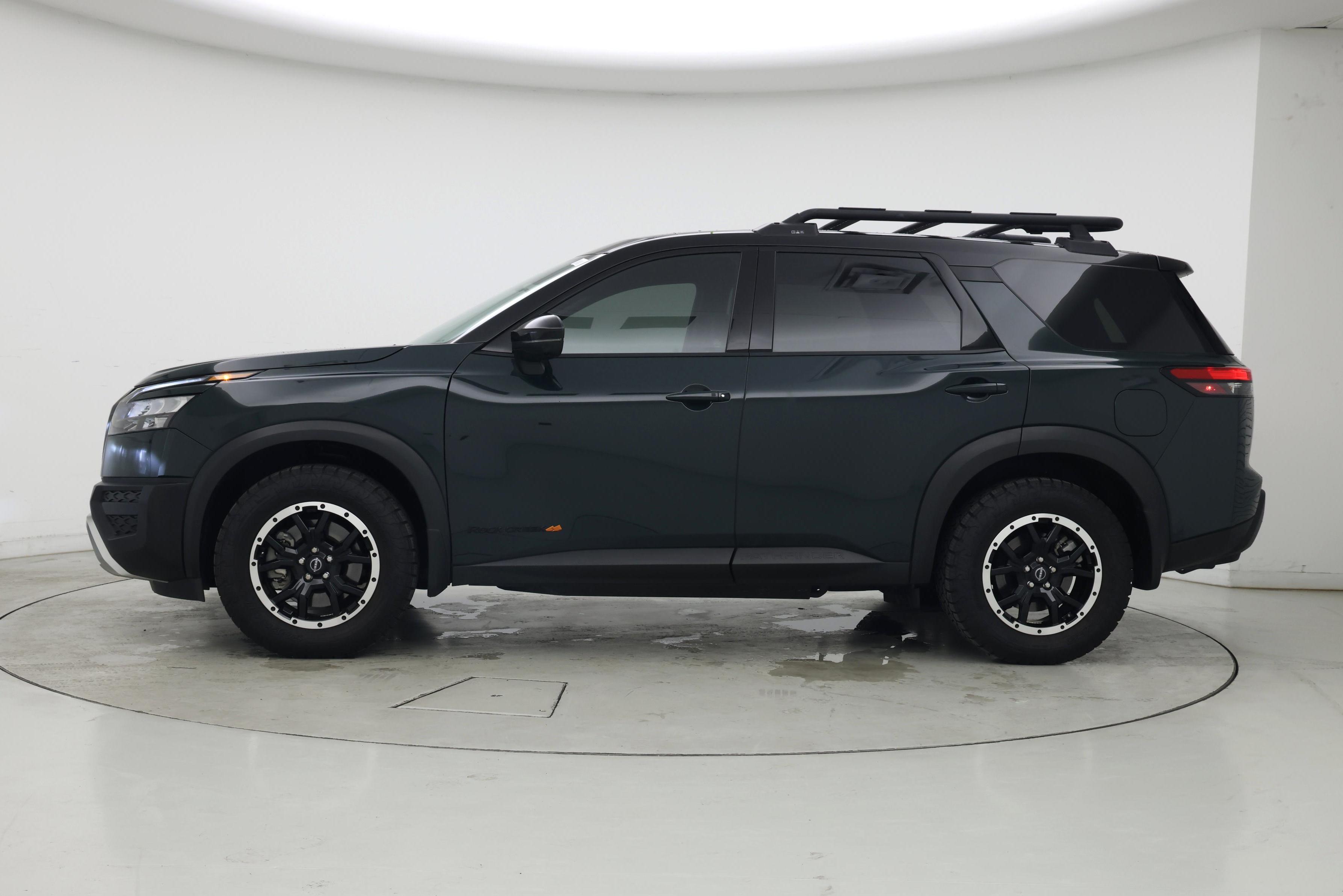 Thumbnail: 2024 Nissan Pathfinder - 3