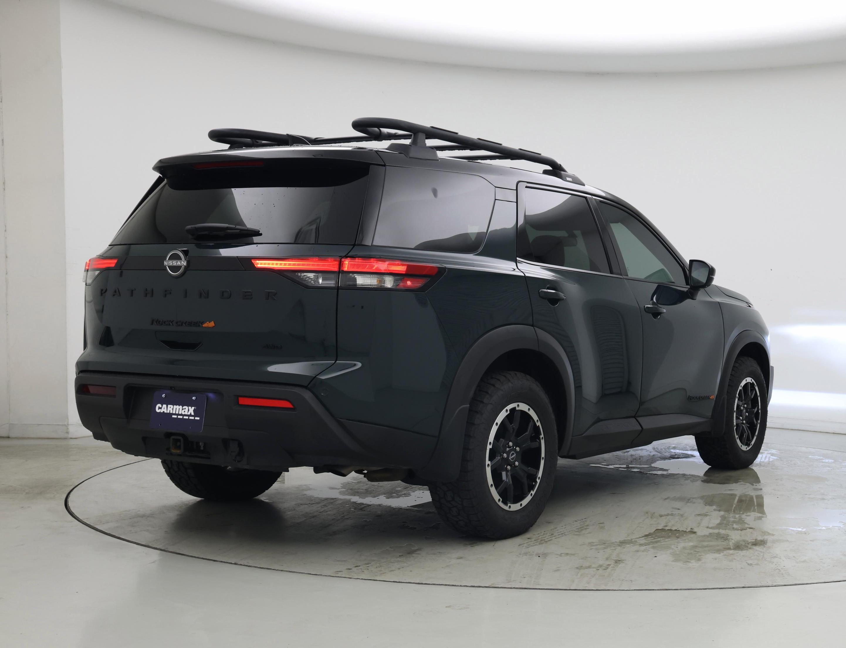 Thumbnail: 2024 Nissan Pathfinder - 8