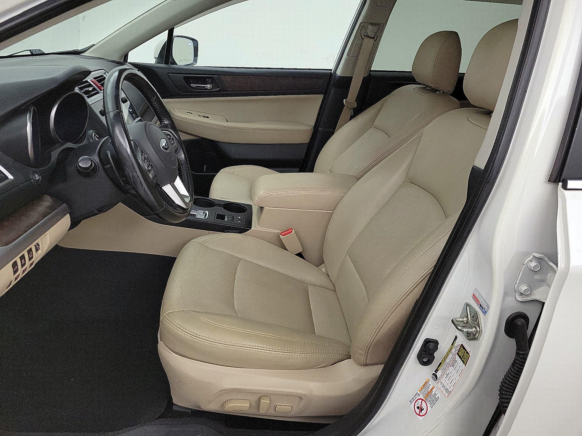 Thumbnail: 2015 Subaru Outback - 11