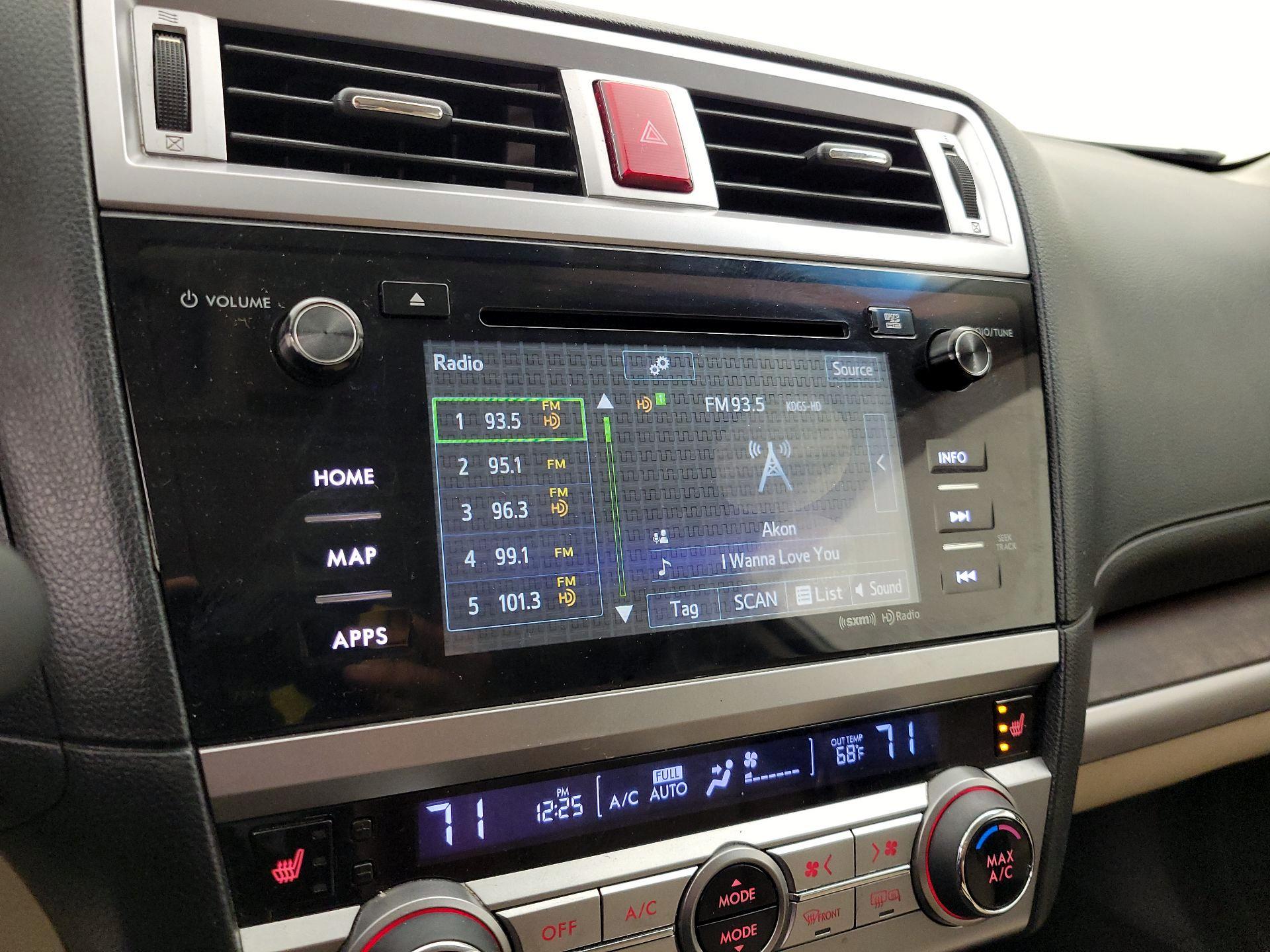 Thumbnail: 2015 Subaru Outback - 16