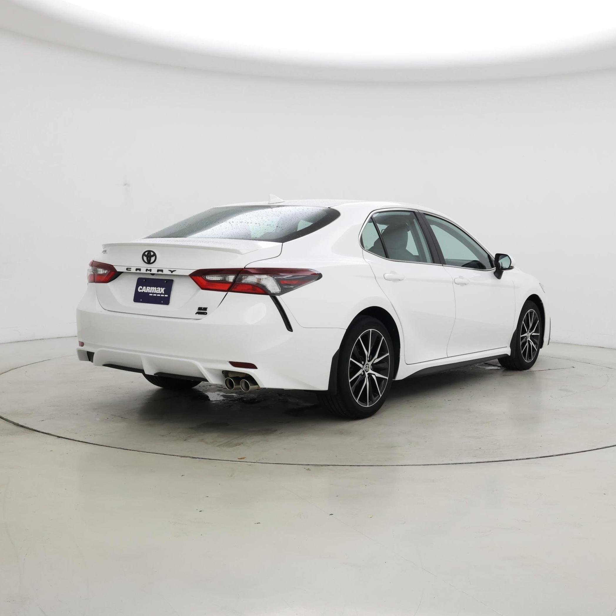 Thumbnail: 2023 Toyota Camry - 8