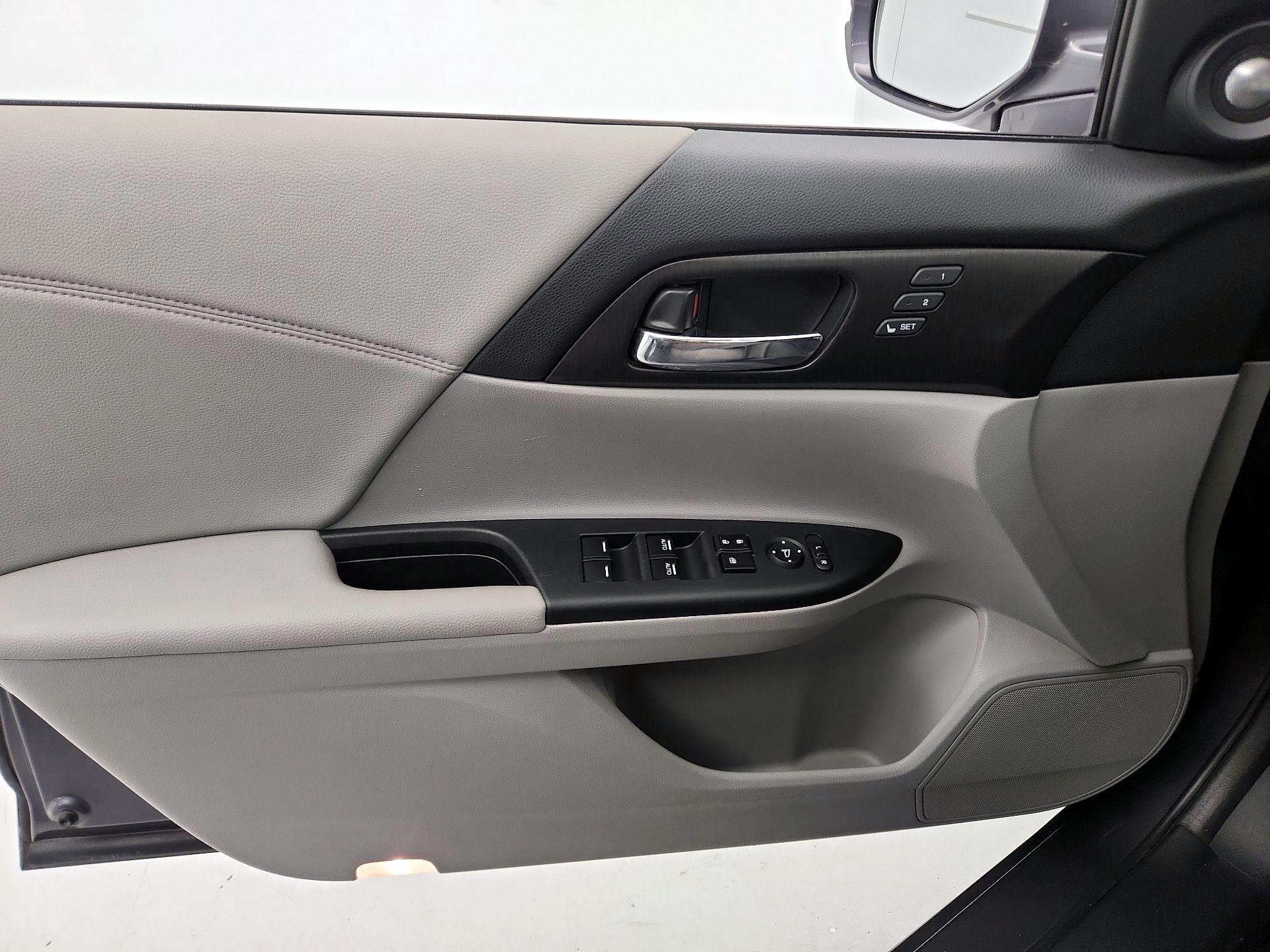 Thumbnail: 2014 Honda Accord - 12