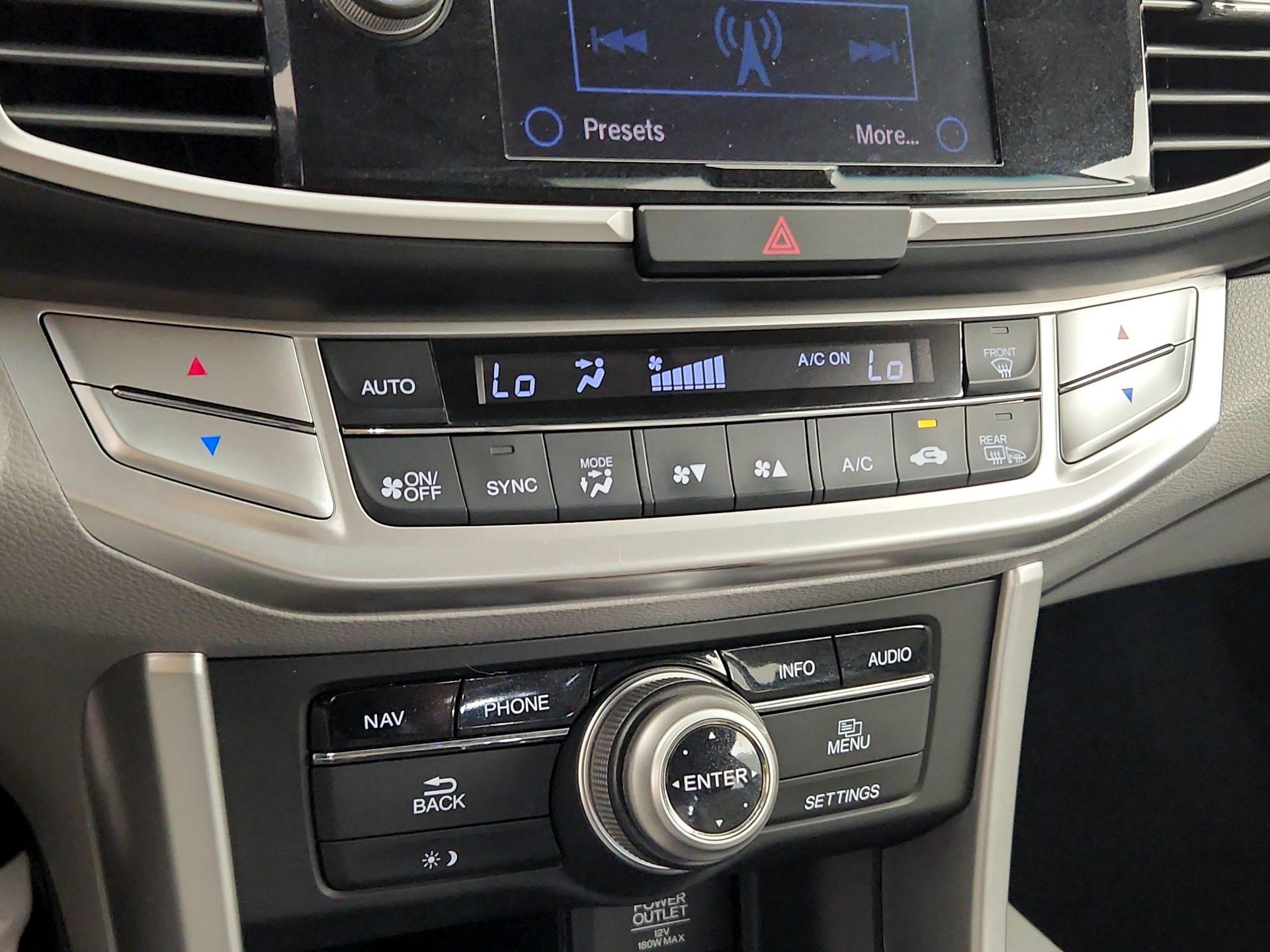 Thumbnail: 2014 Honda Accord - 17