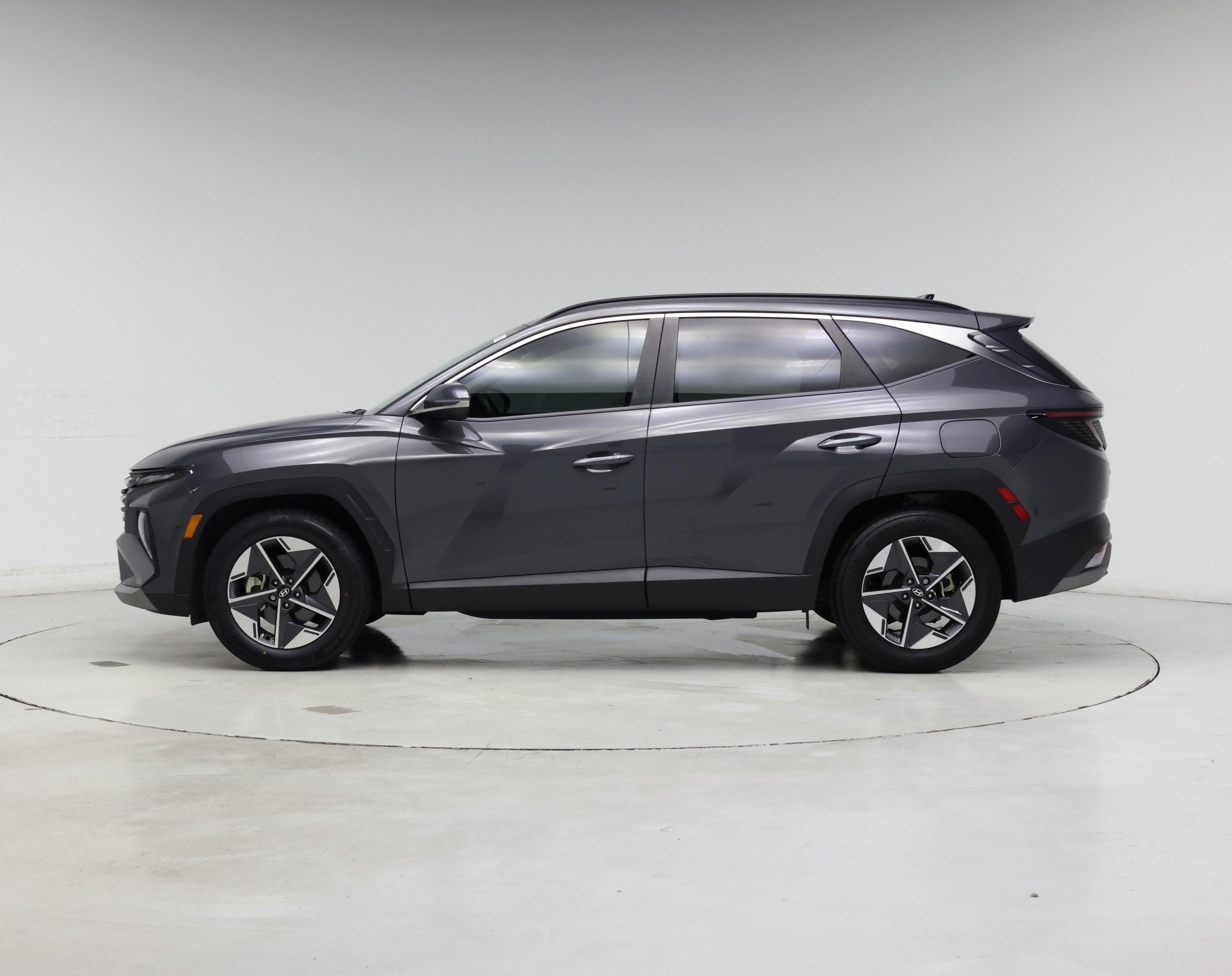Thumbnail: 2025 Hyundai Tucson - 3