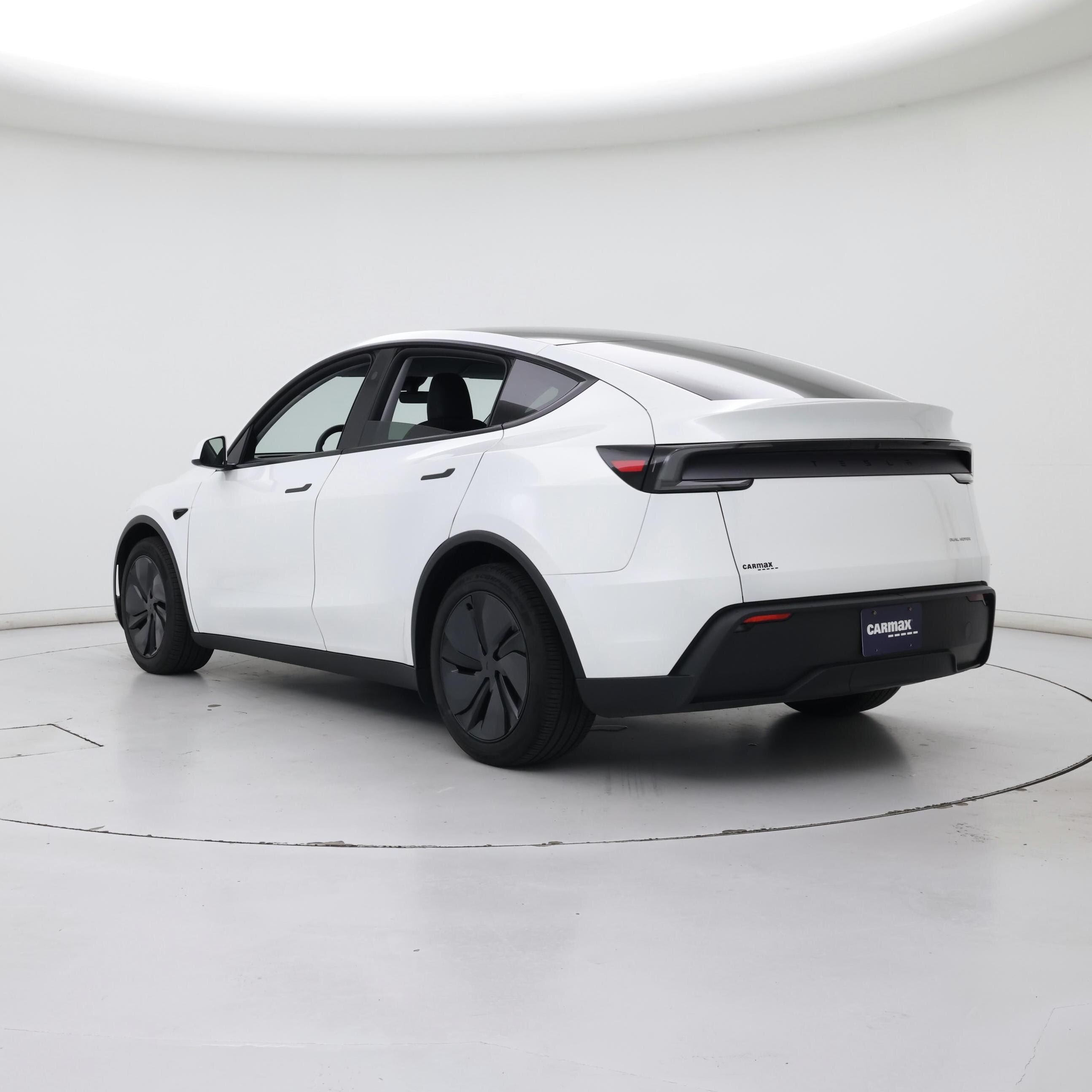 Thumbnail: 2026 Tesla Model Y - 2