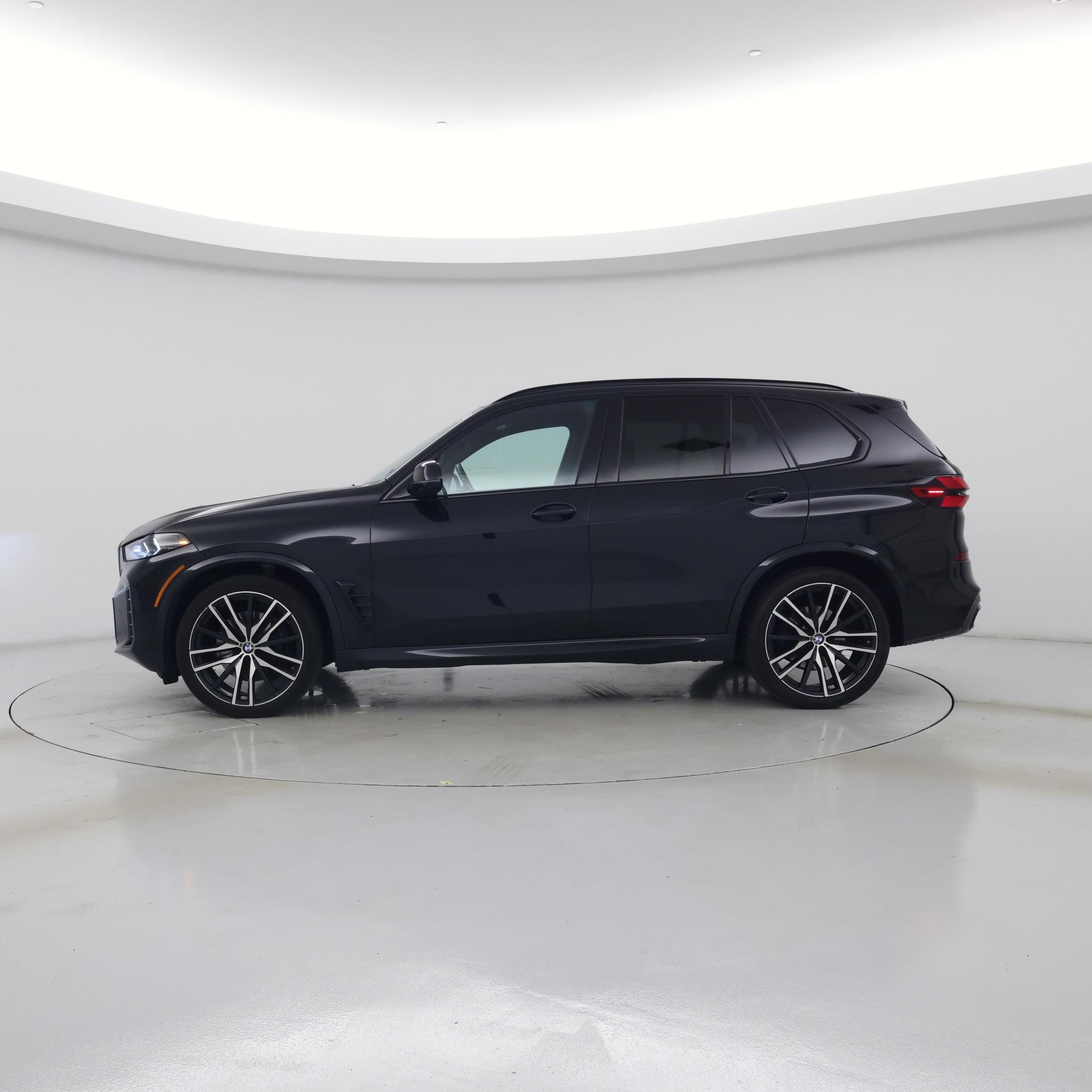 Thumbnail: 2024 BMW X5 - 3