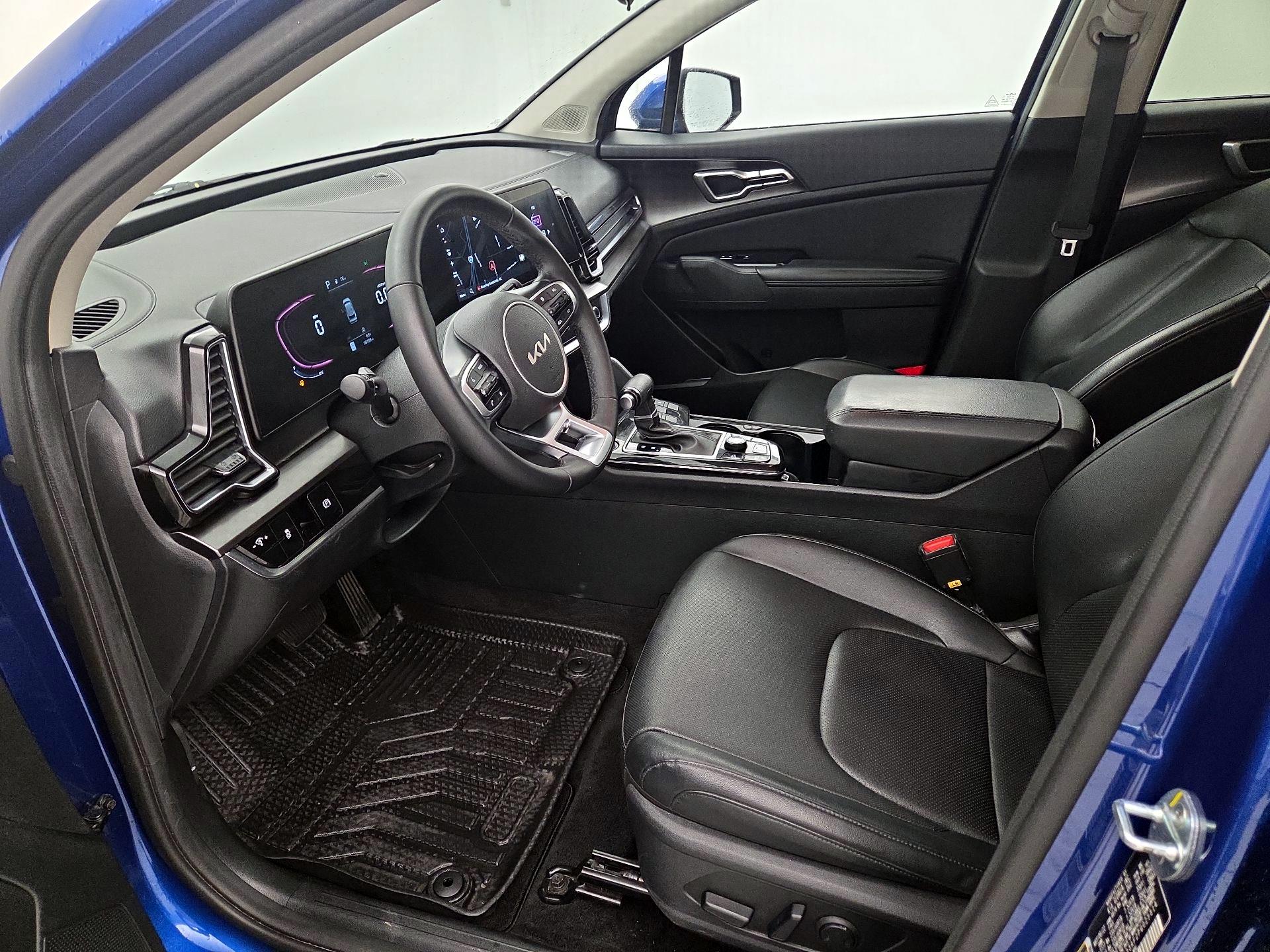 Thumbnail: 2023 Kia Sportage - 11