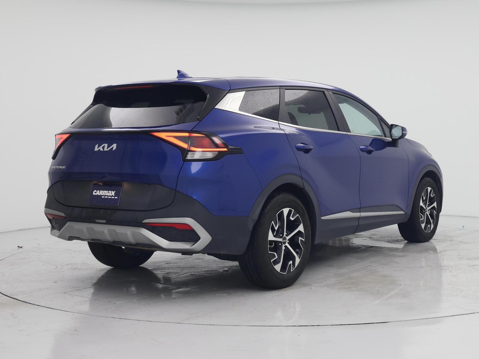 2023 Kia Sportage EX - Photo 9