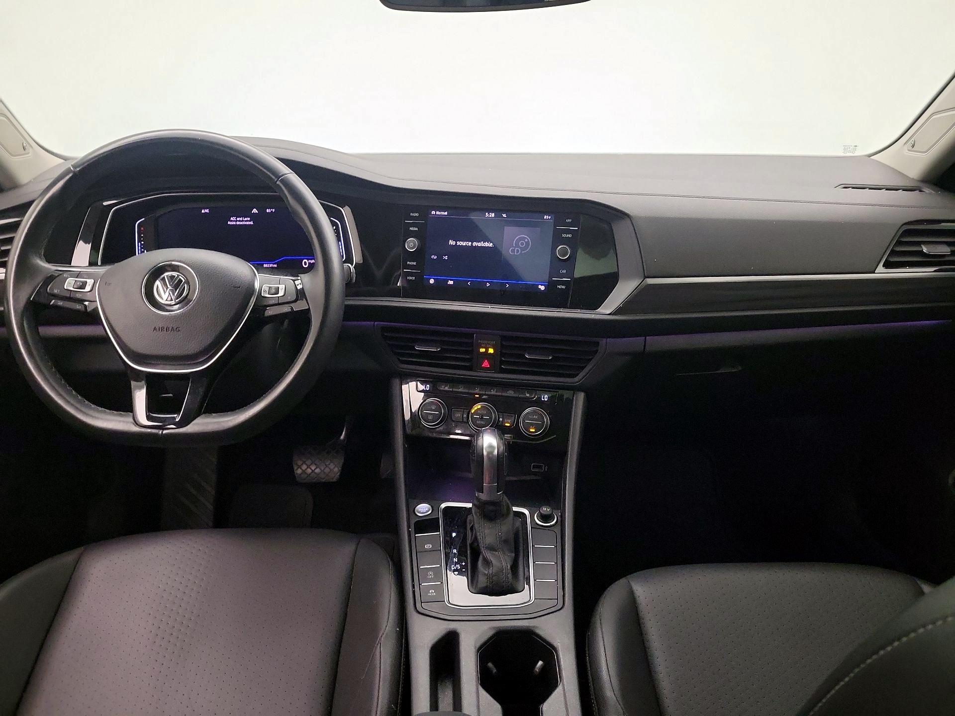 Thumbnail: 2019 Volkswagen Jetta - 9