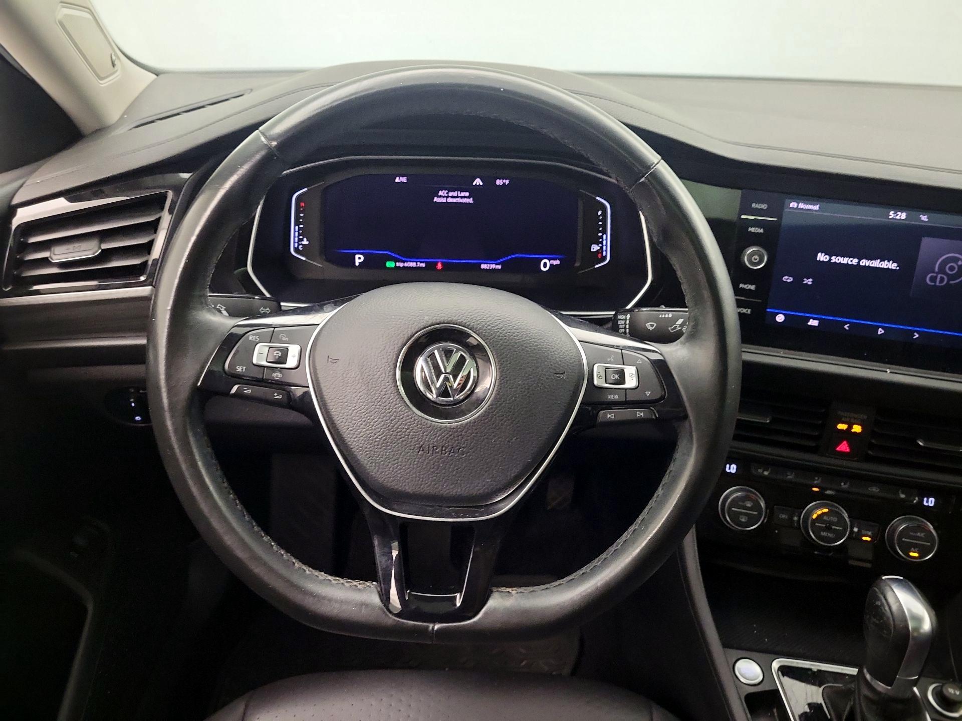 Thumbnail: 2019 Volkswagen Jetta - 10