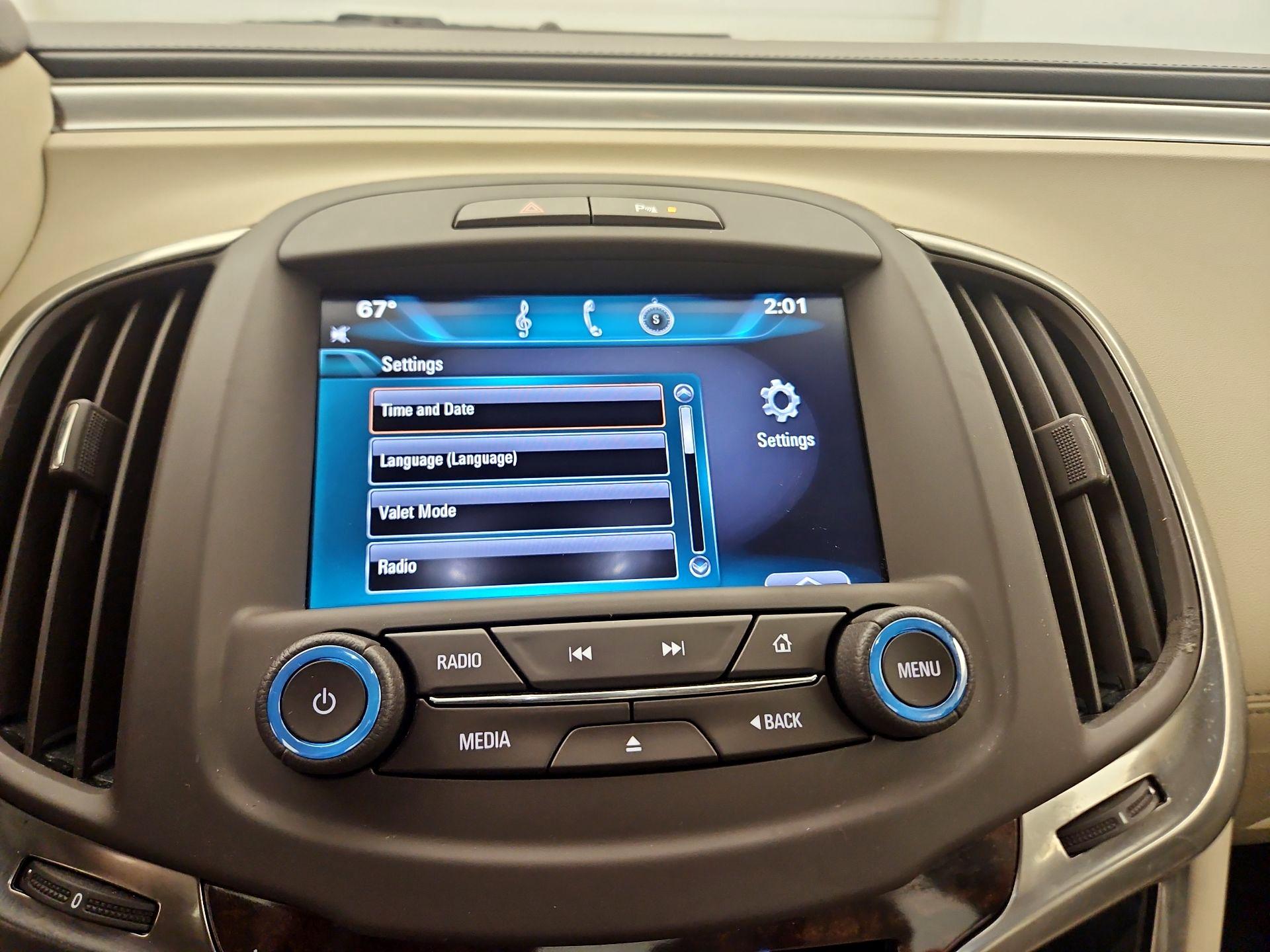 Thumbnail: 2014 Buick LaCrosse - 15