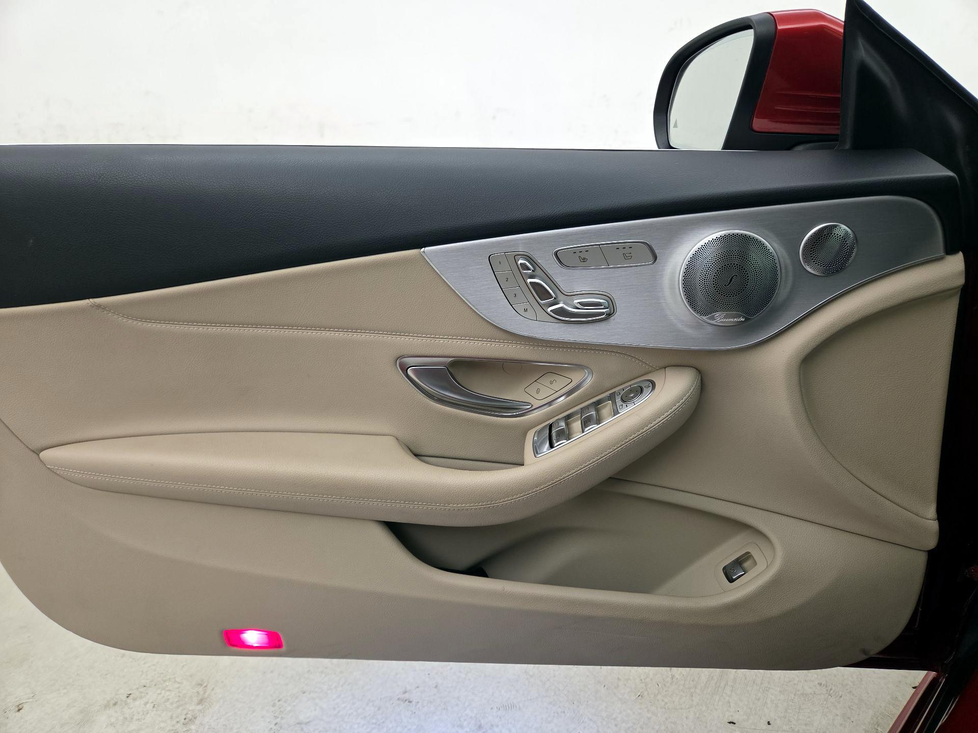 Thumbnail: 2019 Mercedes-Benz C-Class - 12