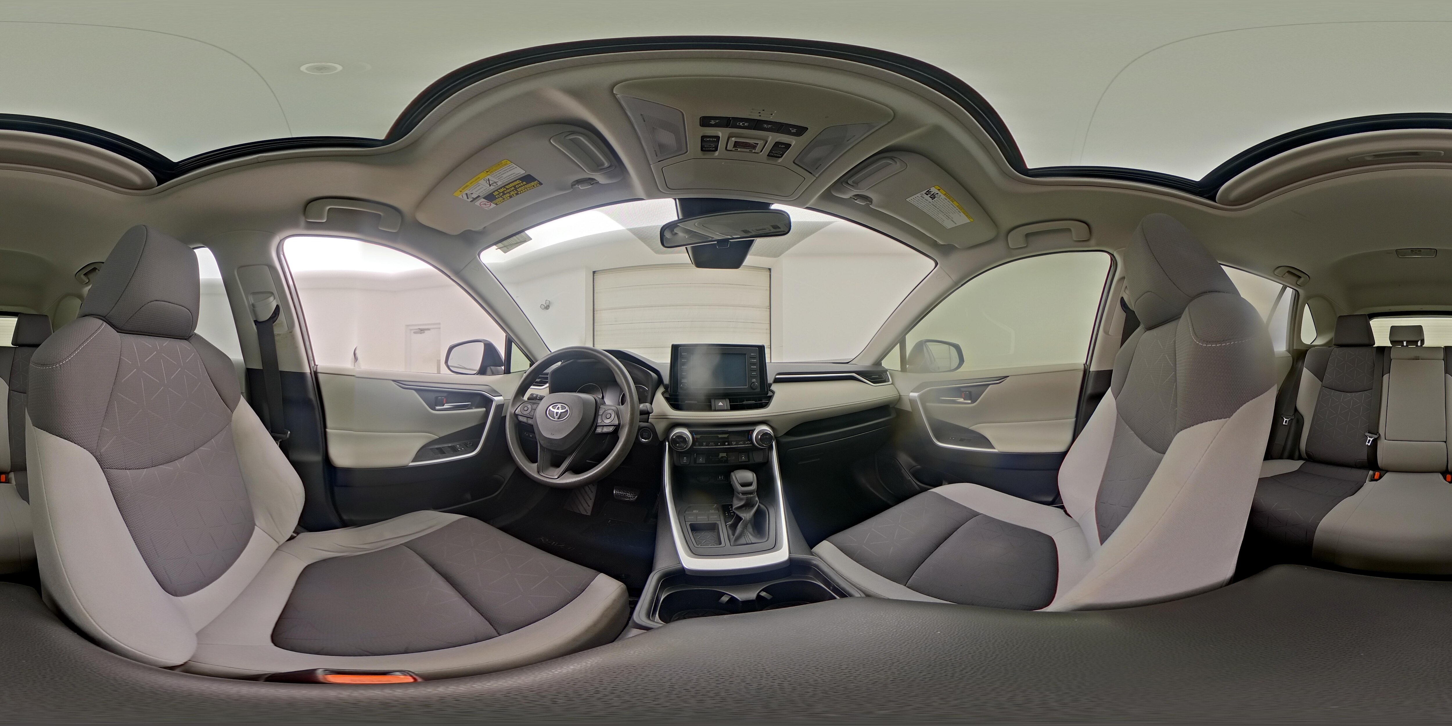 2019 Toyota RAV4 XLE - Photo 25