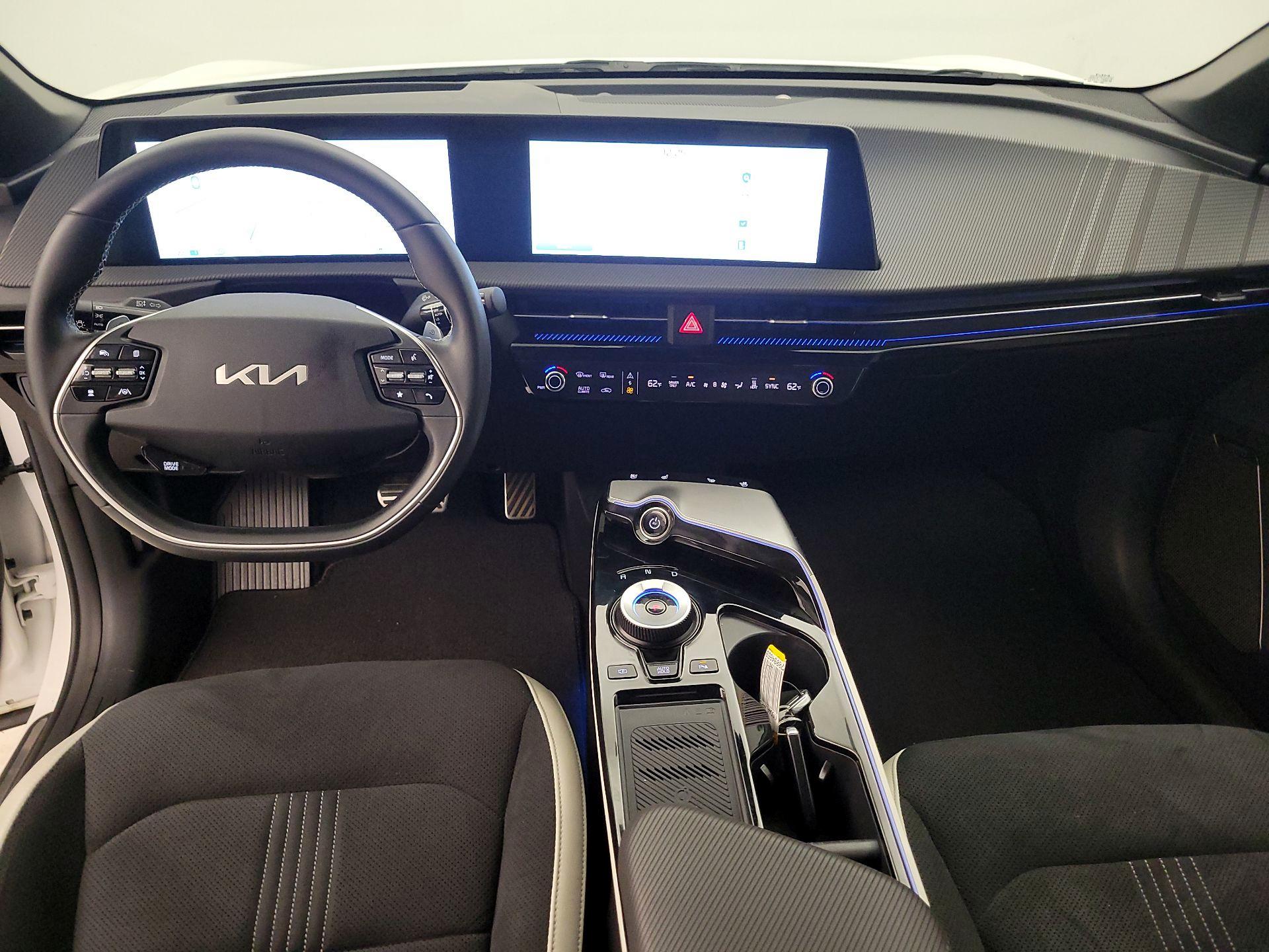 Thumbnail: 2024 Kia EV6 - 9