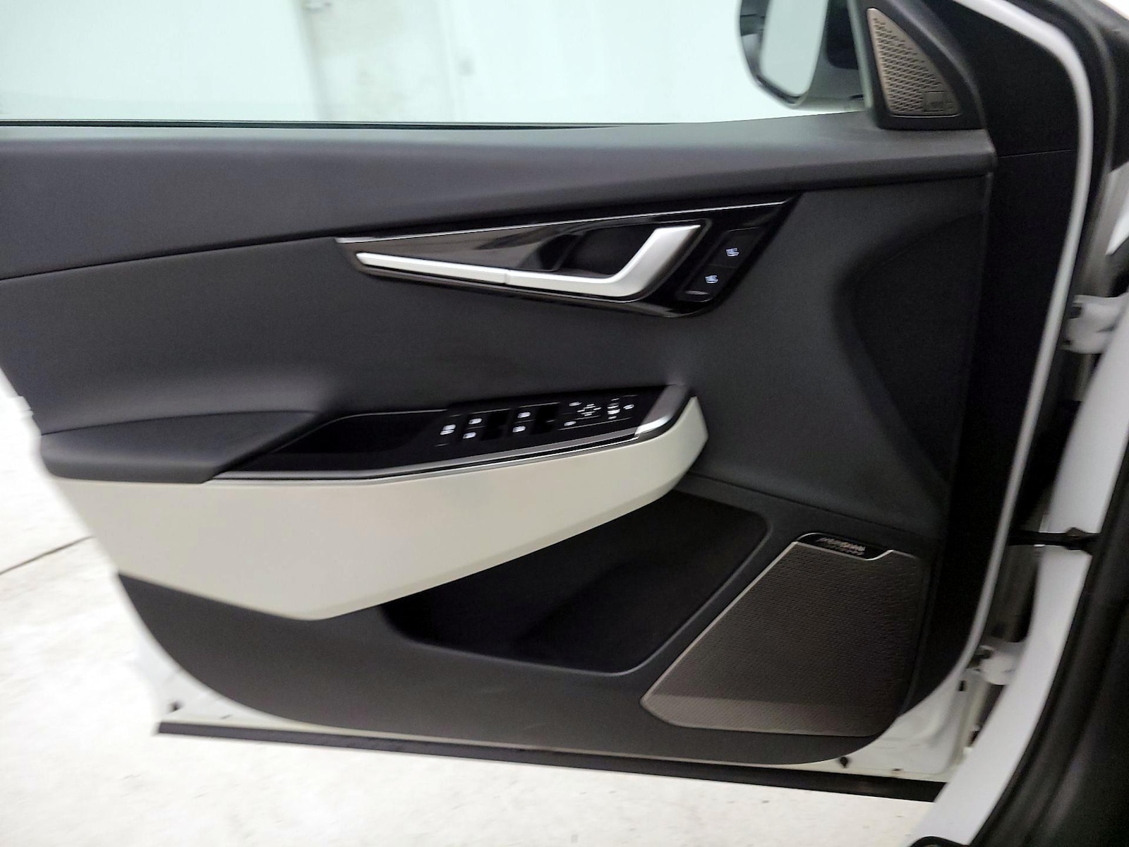 2024 Kia EV6 GT-Line - Photo 13