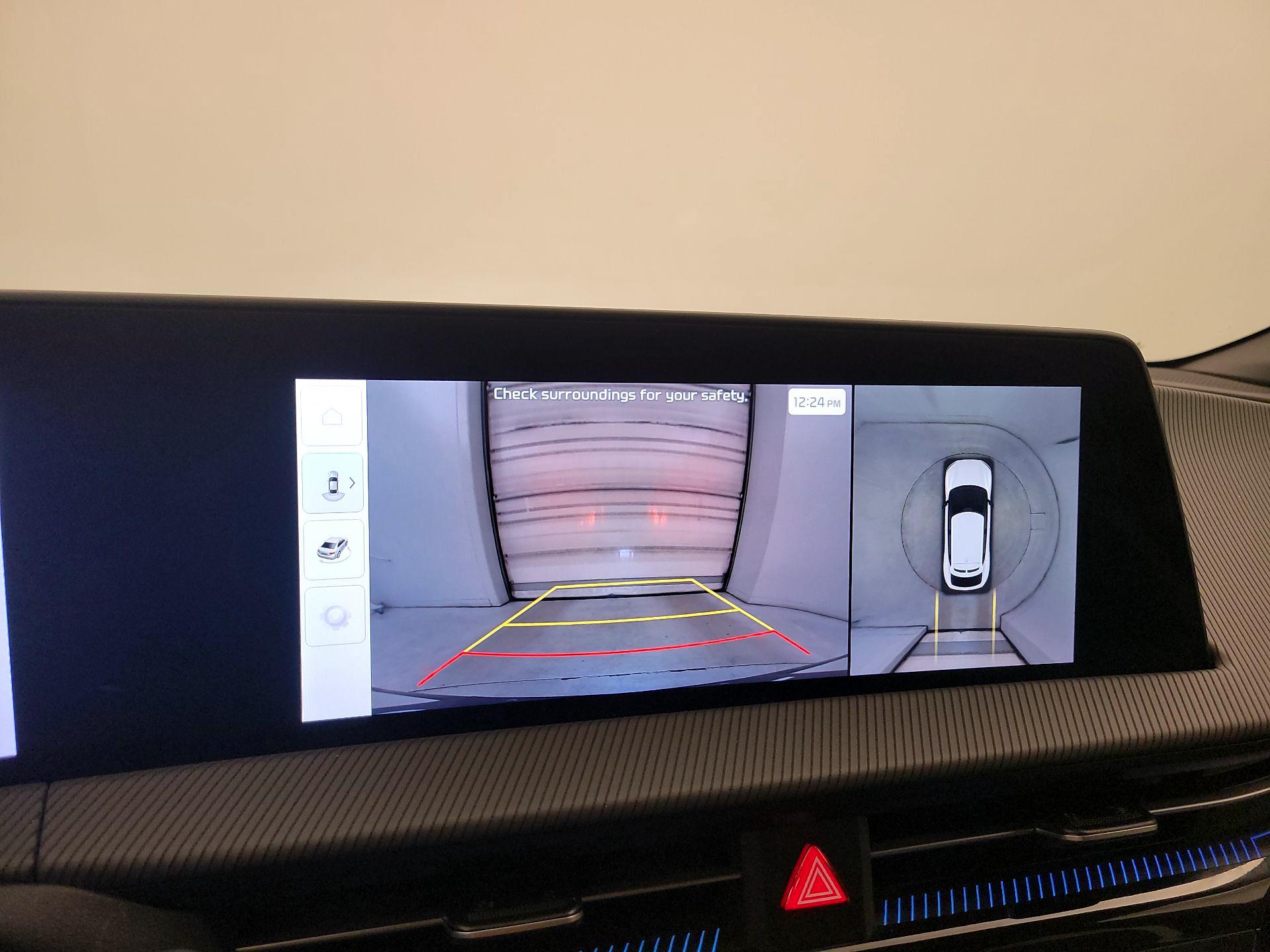 Thumbnail: 2024 Kia EV6 - 15