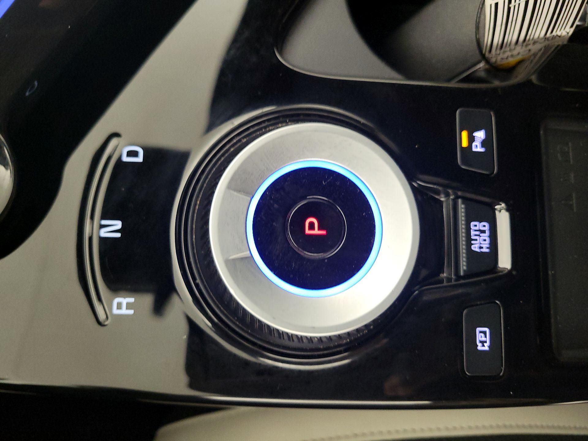 Thumbnail: 2024 Kia EV6 - 18