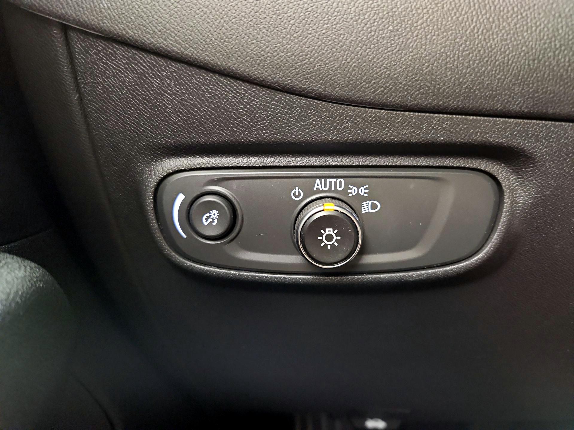Thumbnail: 2024 Chevrolet Equinox - 13