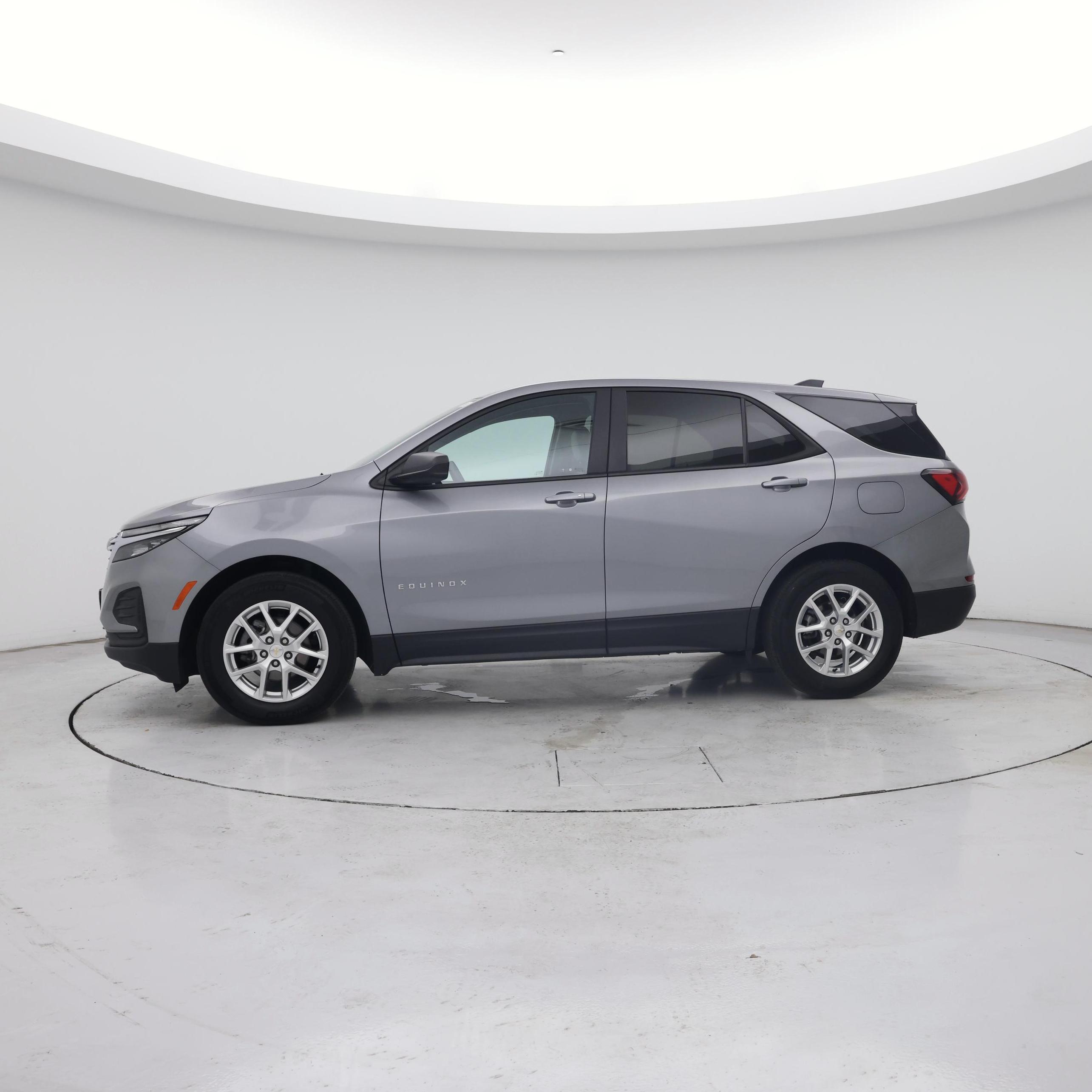 Thumbnail: 2024 Chevrolet Equinox - 3