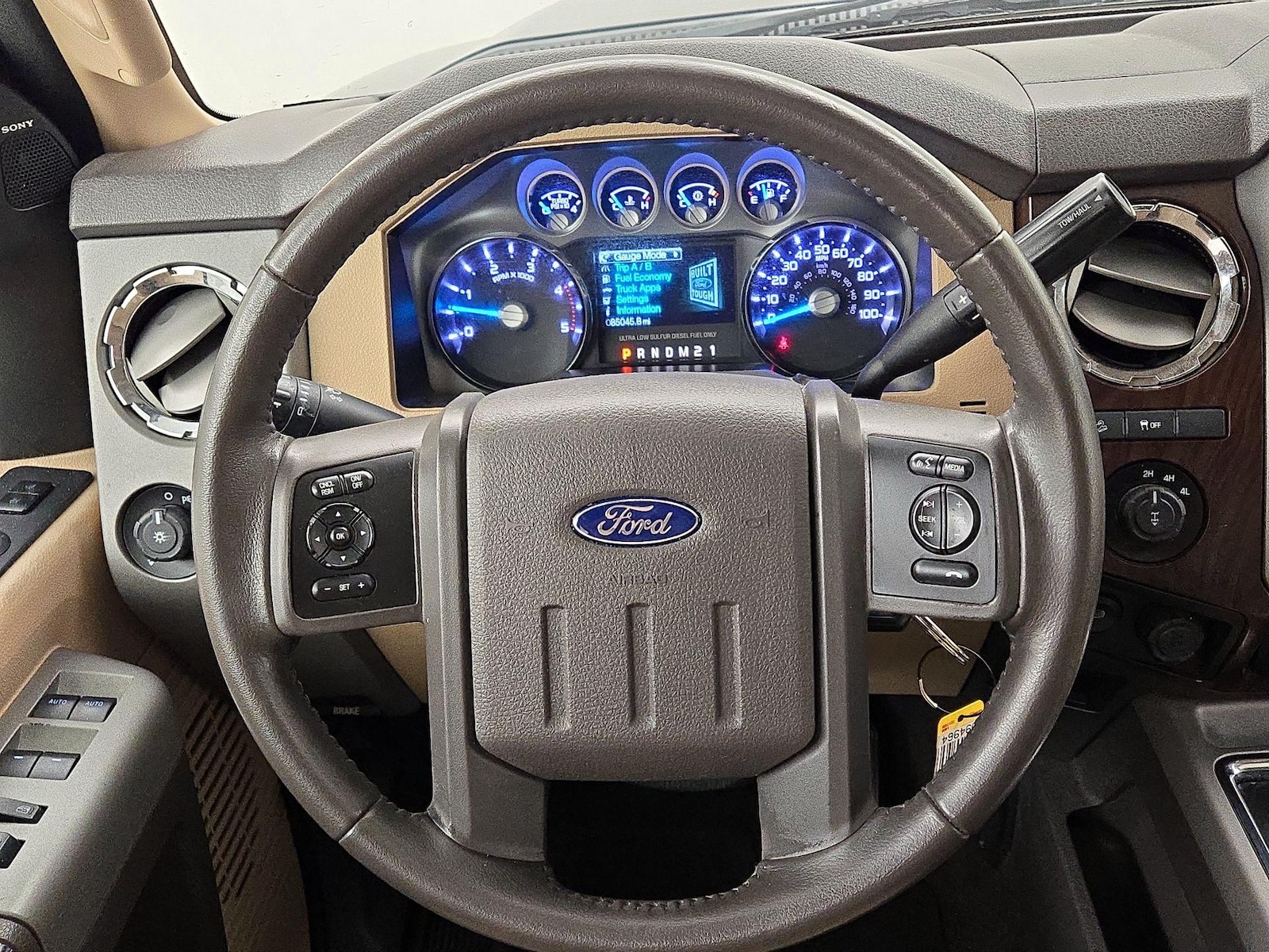 2015 Ford F-250 Super Duty Lariat - Photo 11