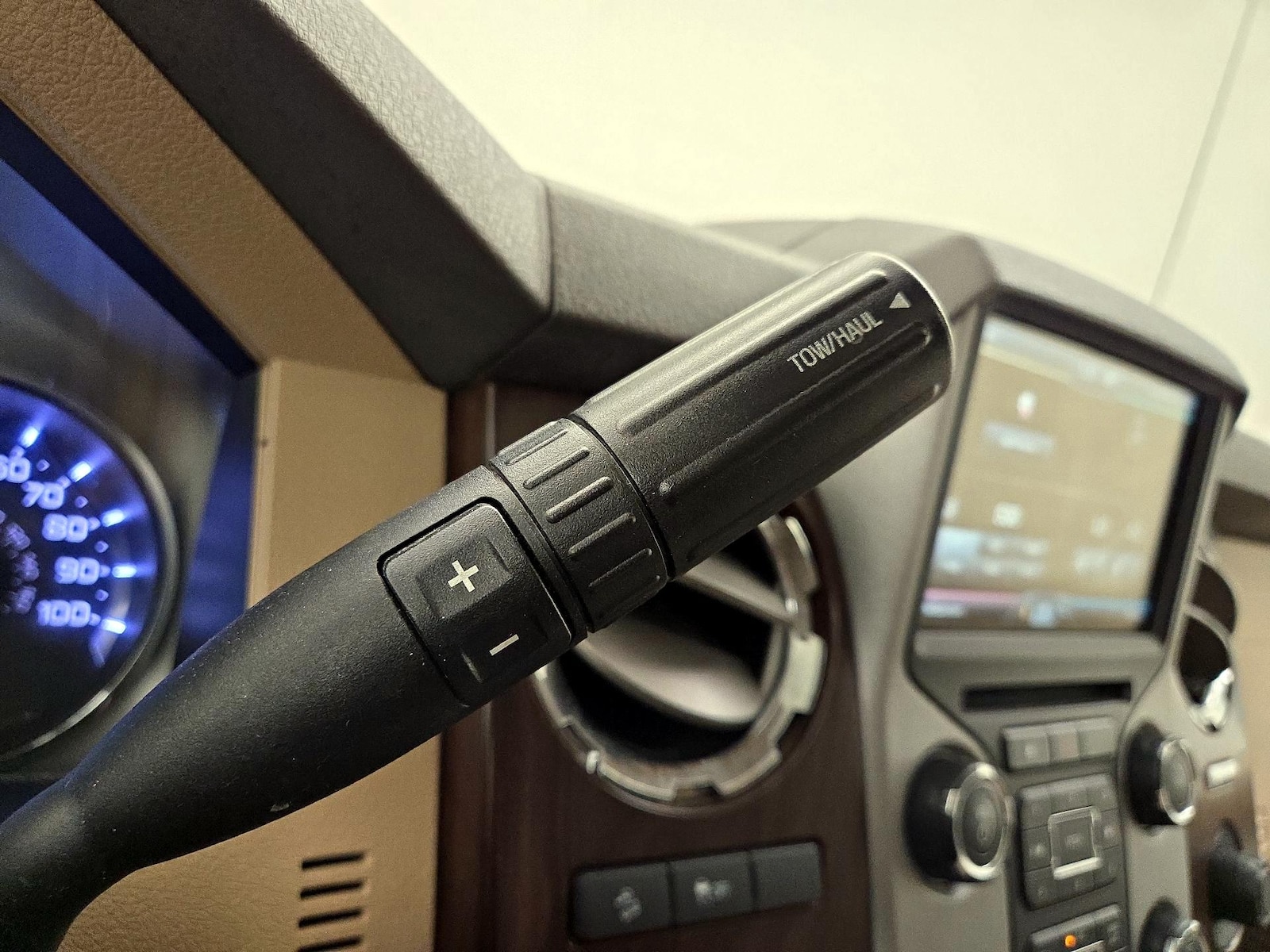2015 Ford F-250 Super Duty Lariat - Photo 18