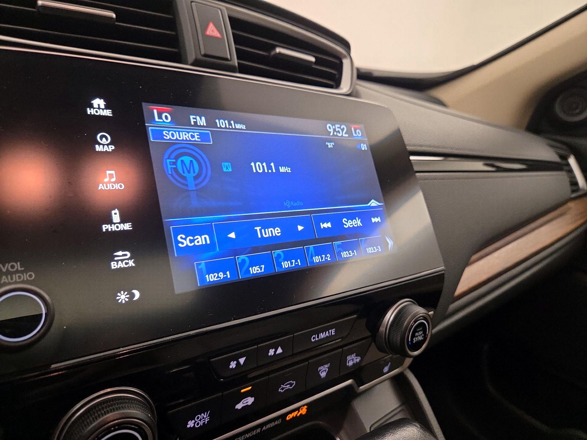 Thumbnail: 2017 Honda CR-V - 16