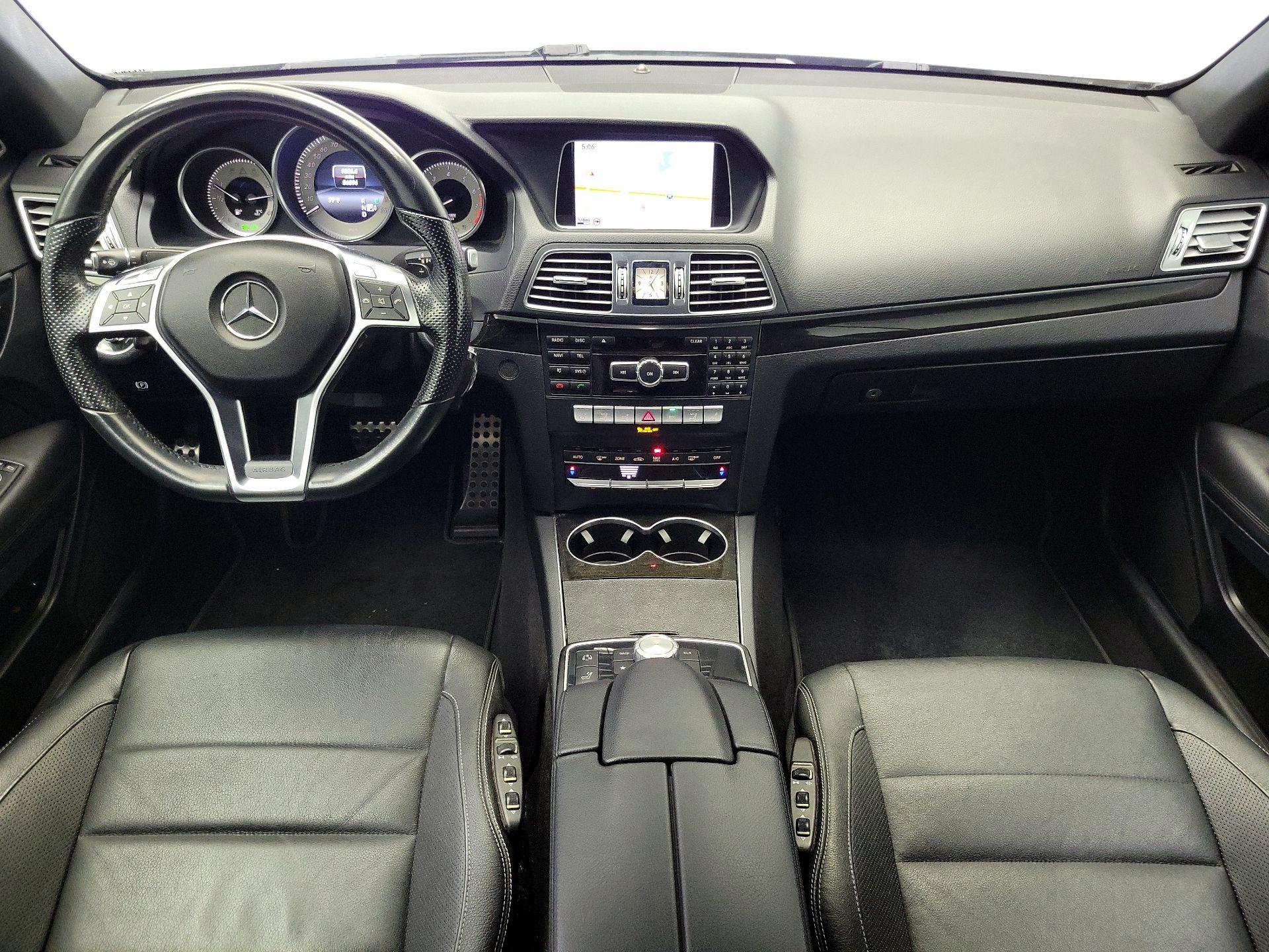 Thumbnail: 2015 Mercedes-Benz E-Class - 9