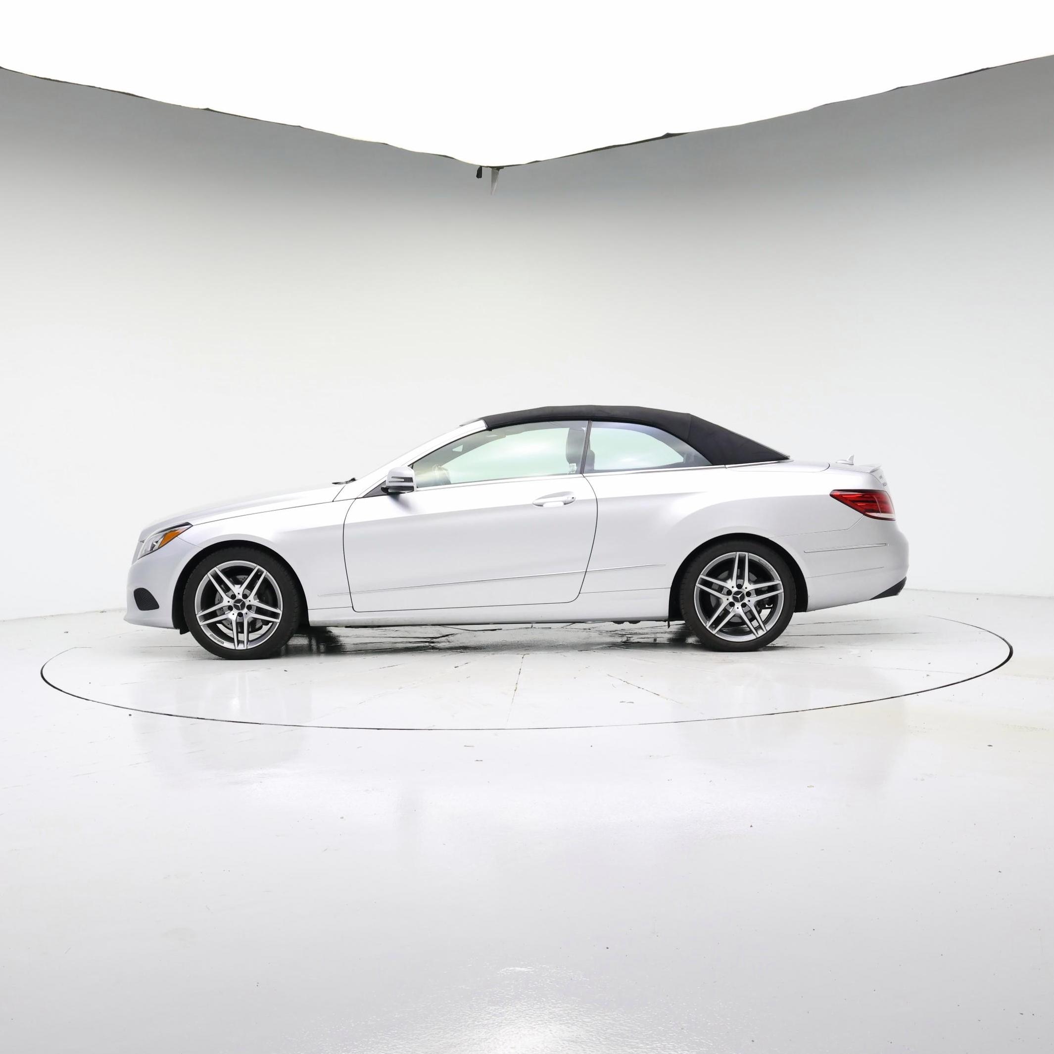Thumbnail: 2015 Mercedes-Benz E-Class - 3