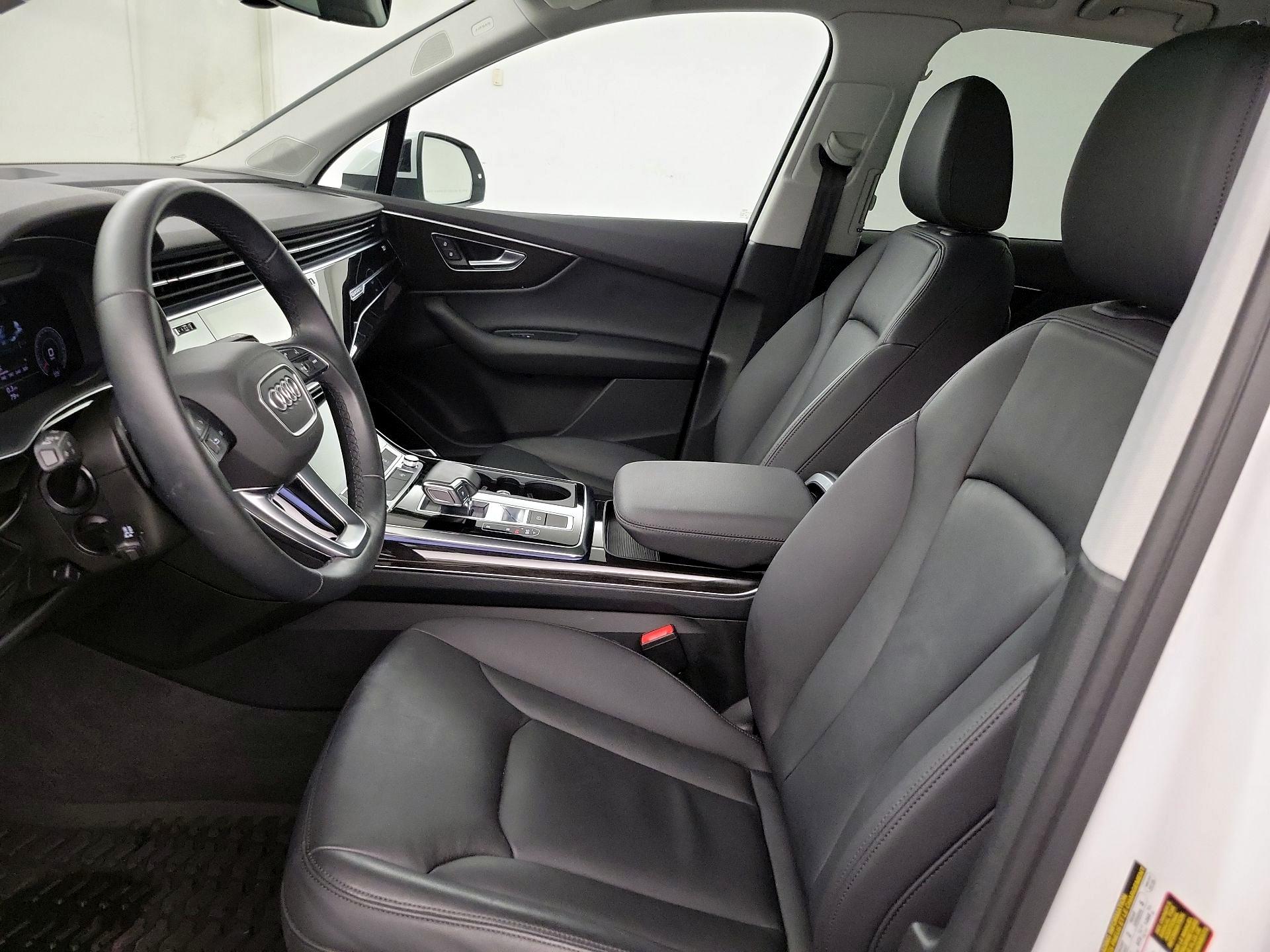 Thumbnail: 2022 Audi Q7 - 11