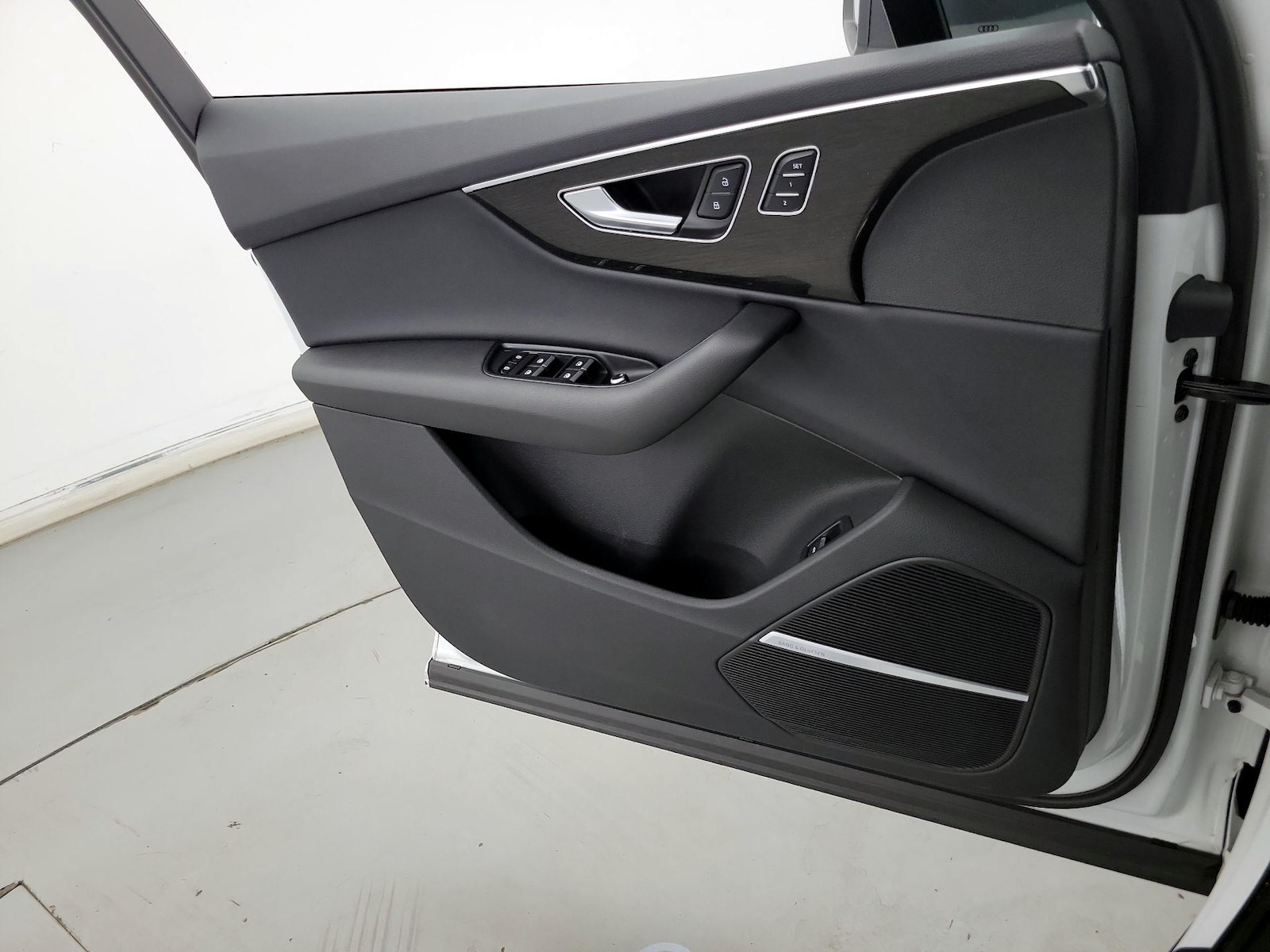 2022 Audi Q7 Premium Plus - Photo 13