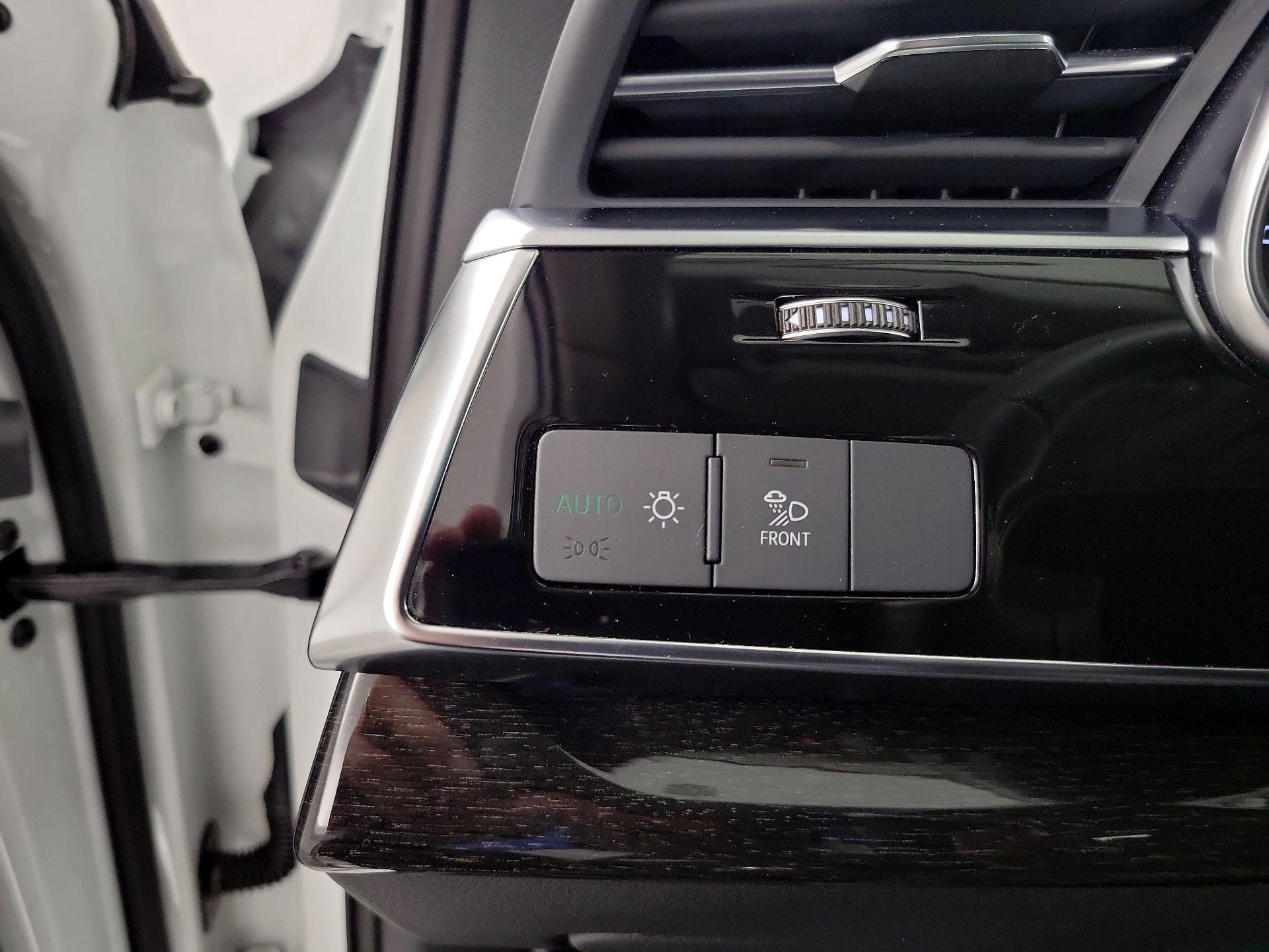Thumbnail: 2022 Audi Q7 - 13