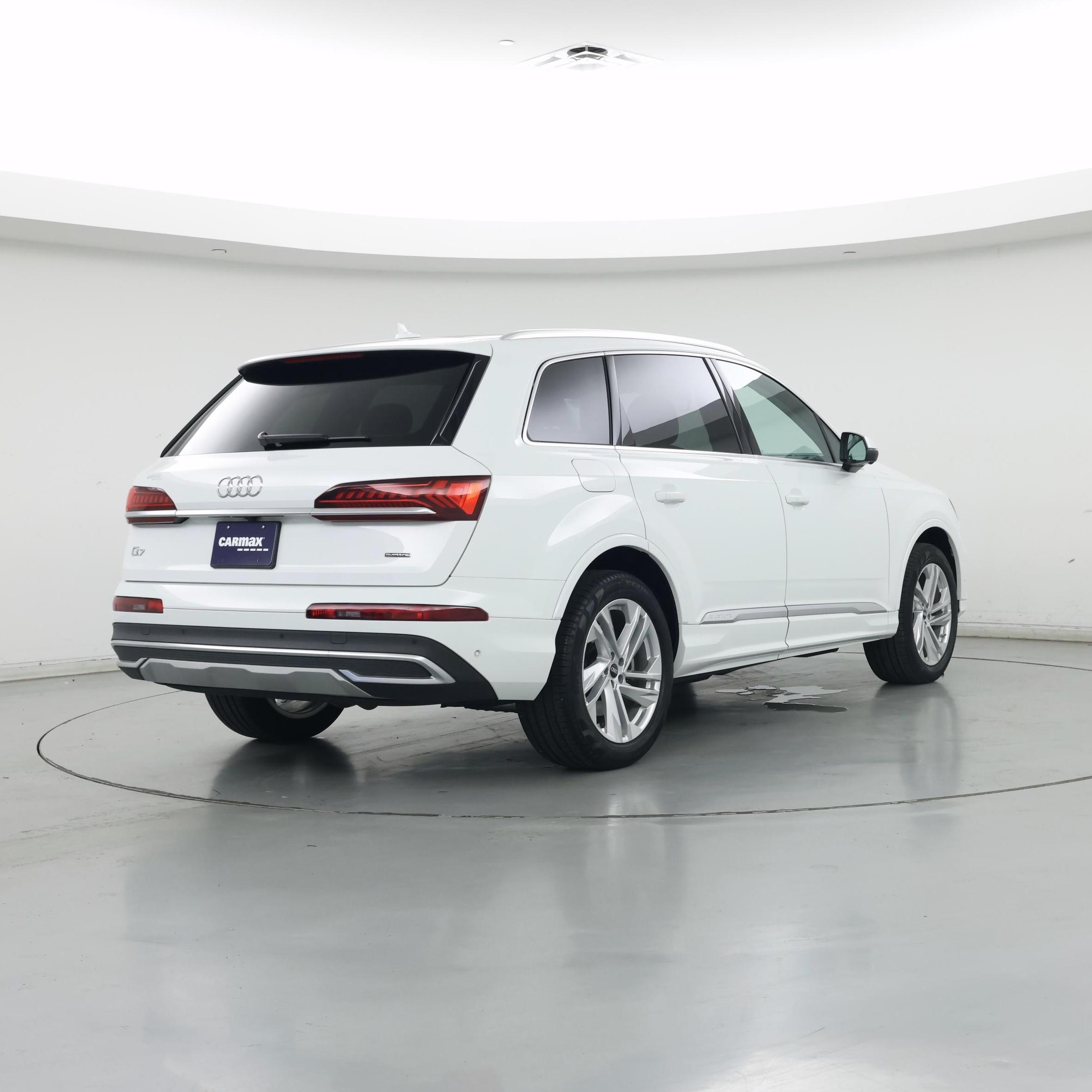 Thumbnail: 2022 Audi Q7 - 8