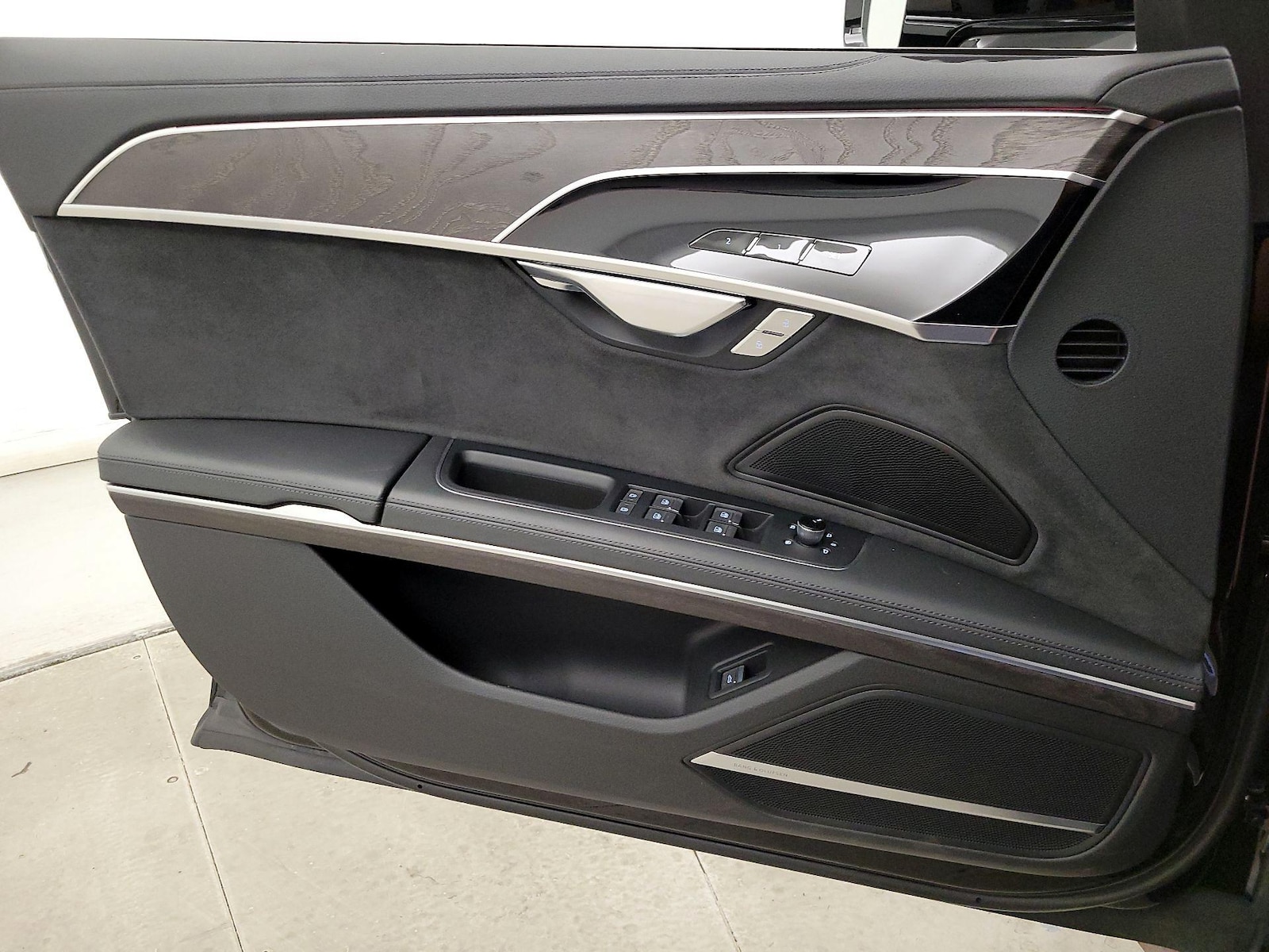 2023 Audi A8 Base - Photo 13