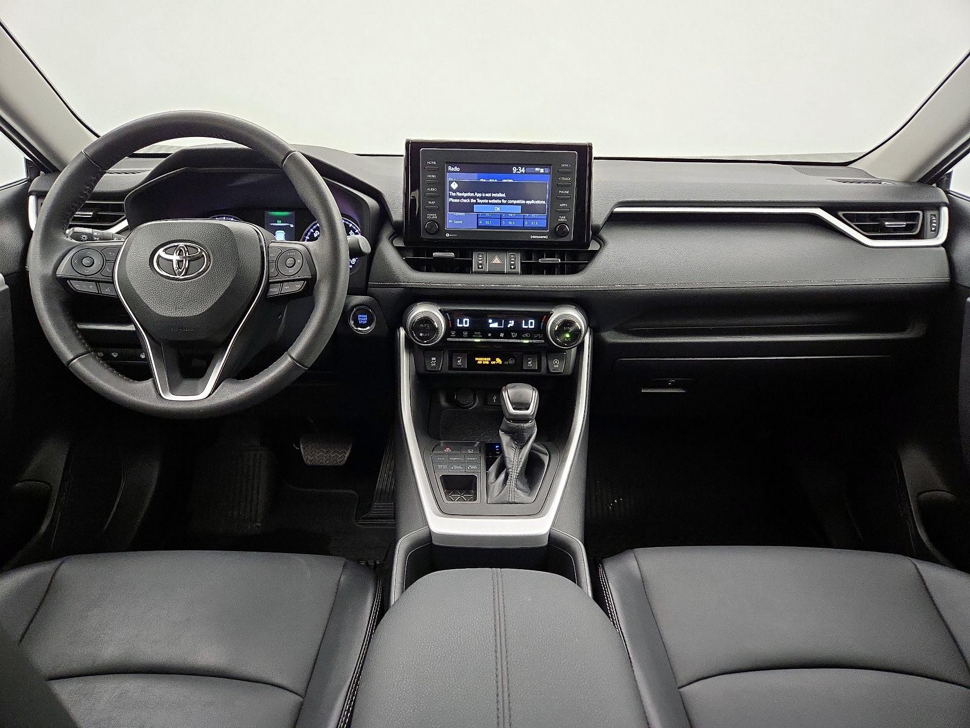 Thumbnail: 2022 Toyota RAV4 - 9