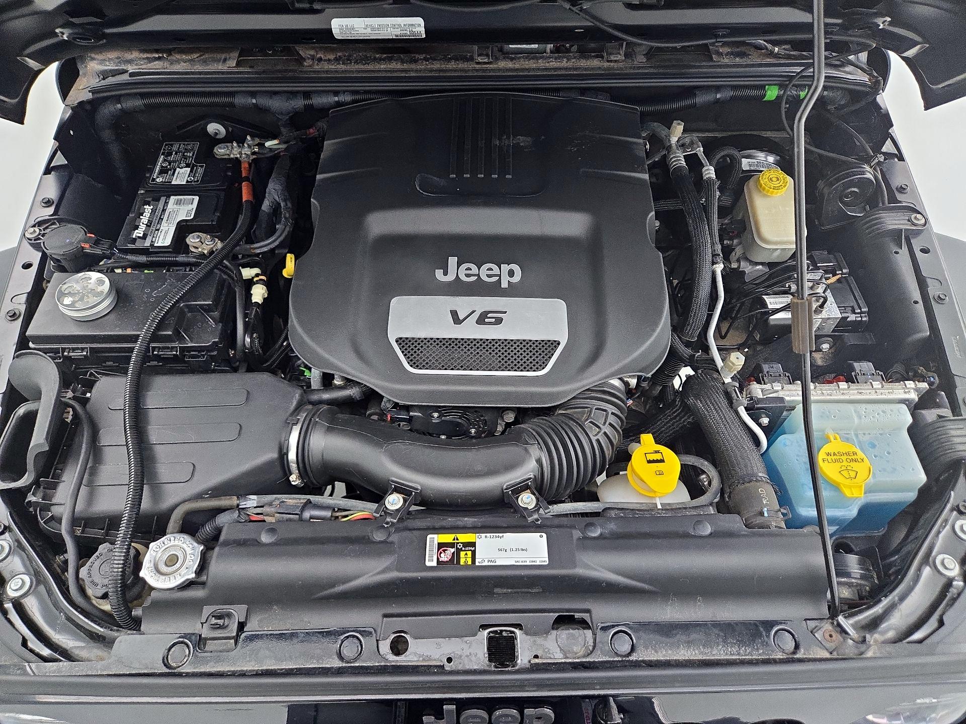Thumbnail: 2016 Jeep Wrangler - 20