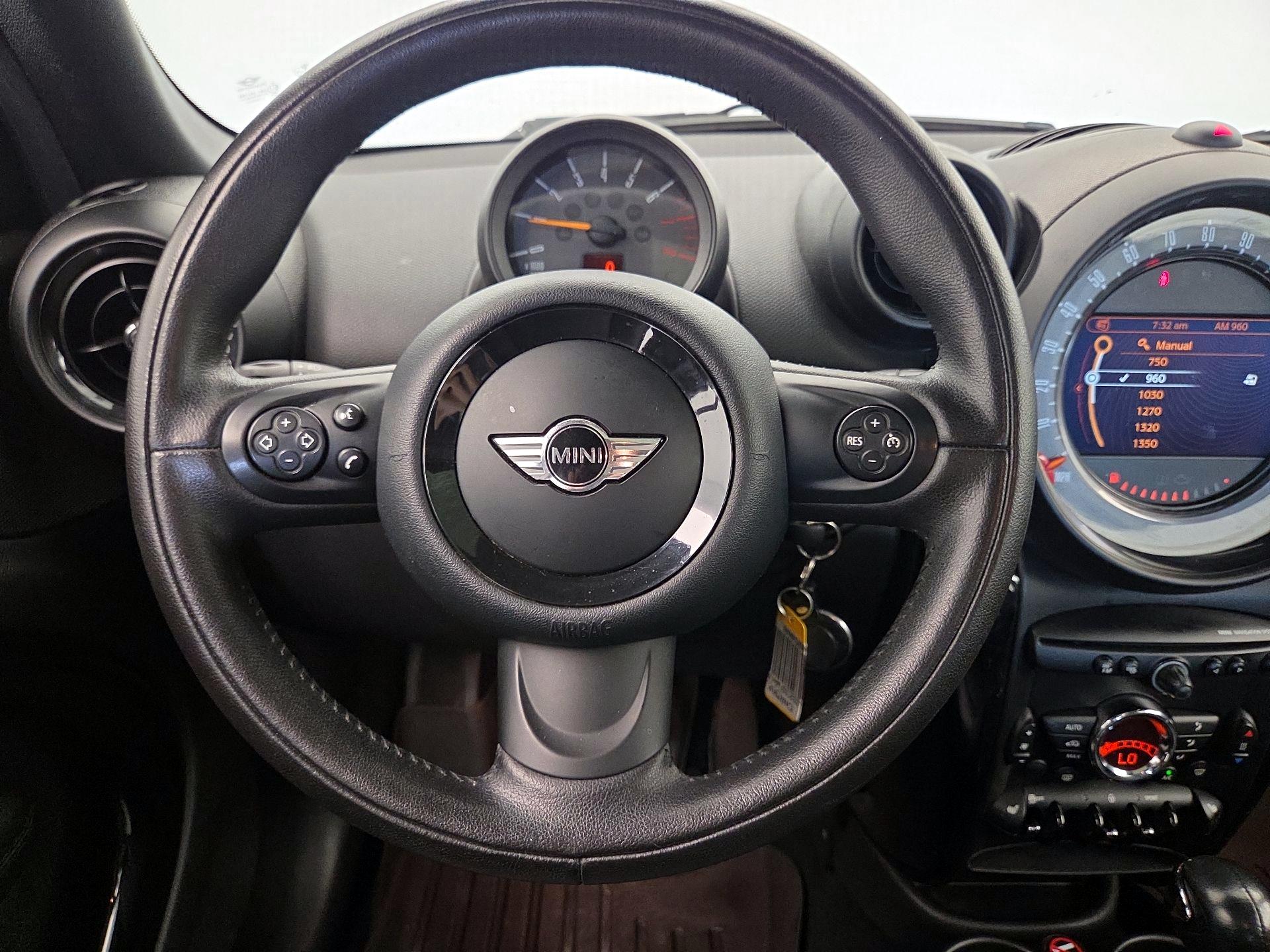 Thumbnail: 2015 MINI Cooper Countryman - 10