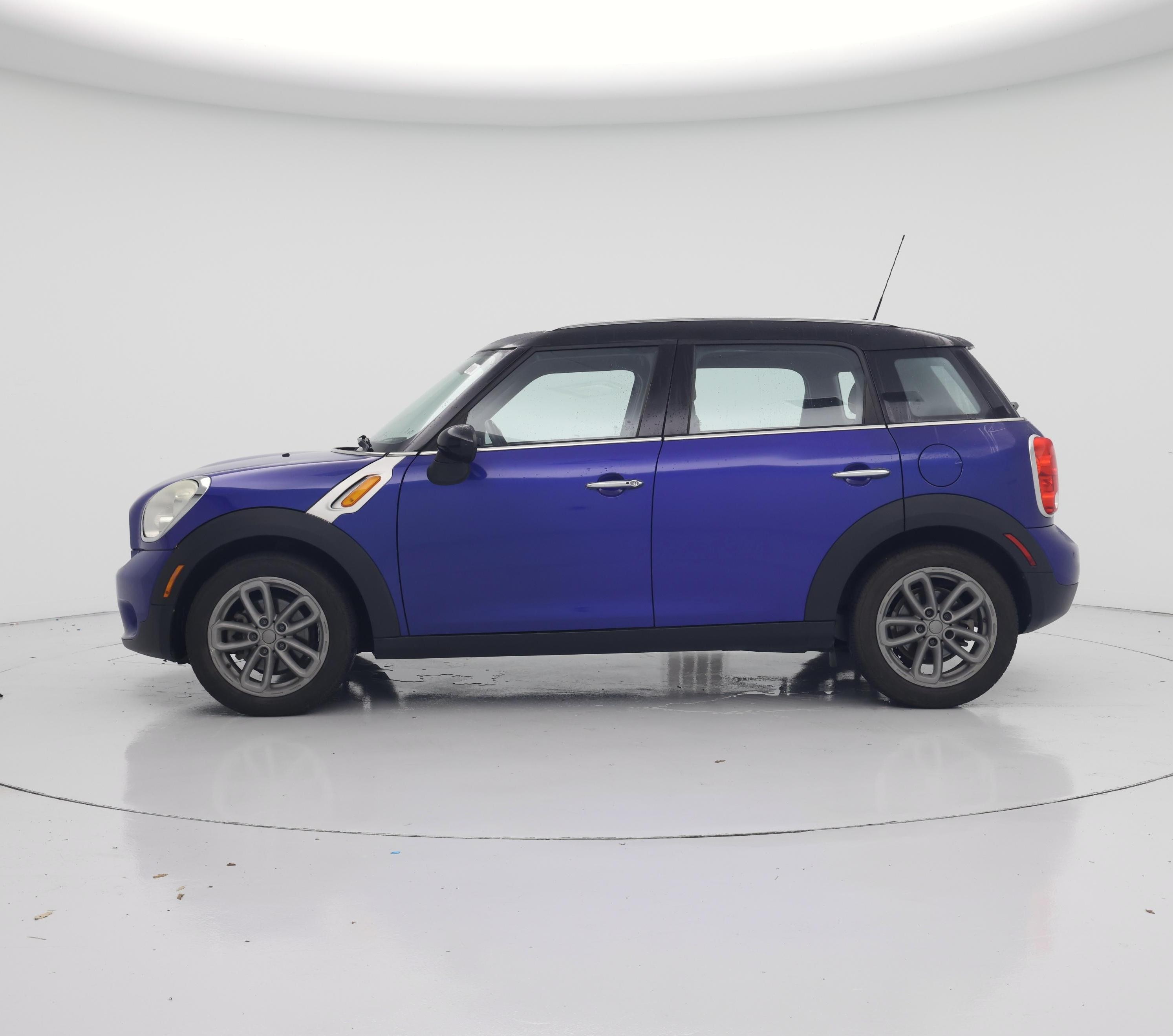 Thumbnail: 2015 MINI Cooper Countryman - 3