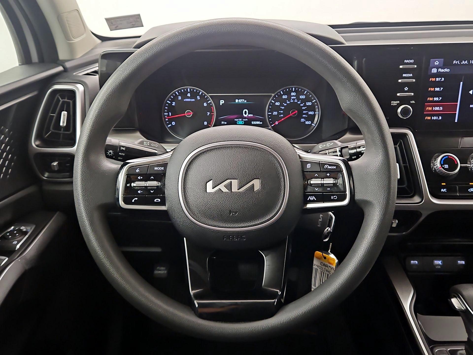 Thumbnail: 2022 Kia Sorento - 10