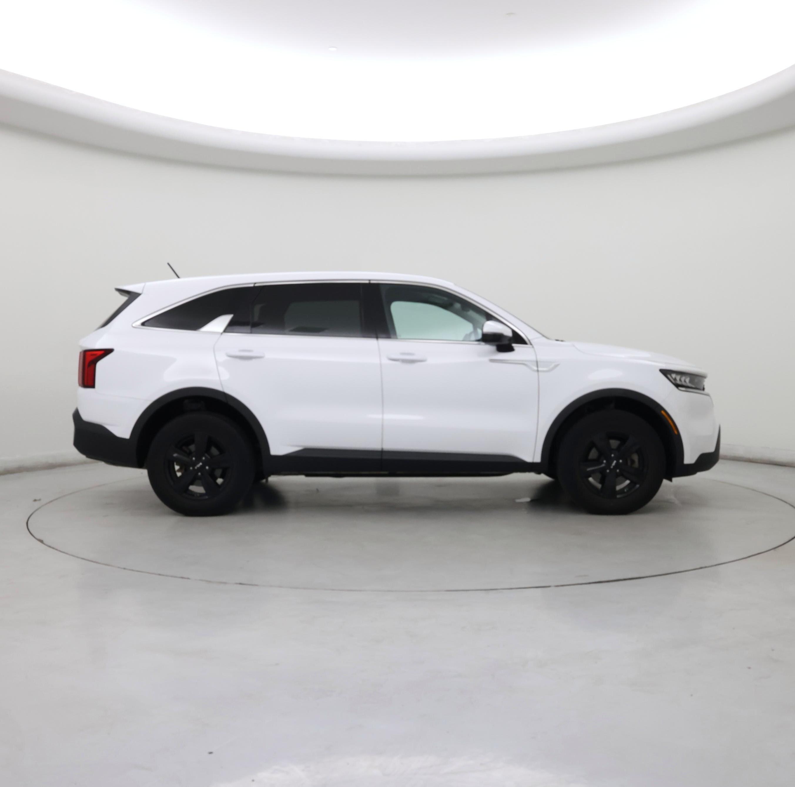 Thumbnail: 2022 Kia Sorento - 7