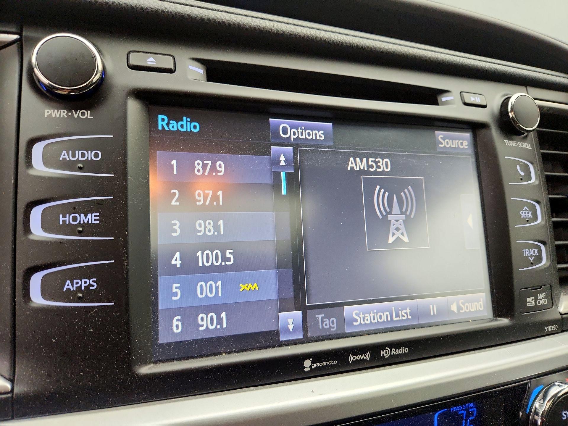 Thumbnail: 2015 Toyota Highlander - 15