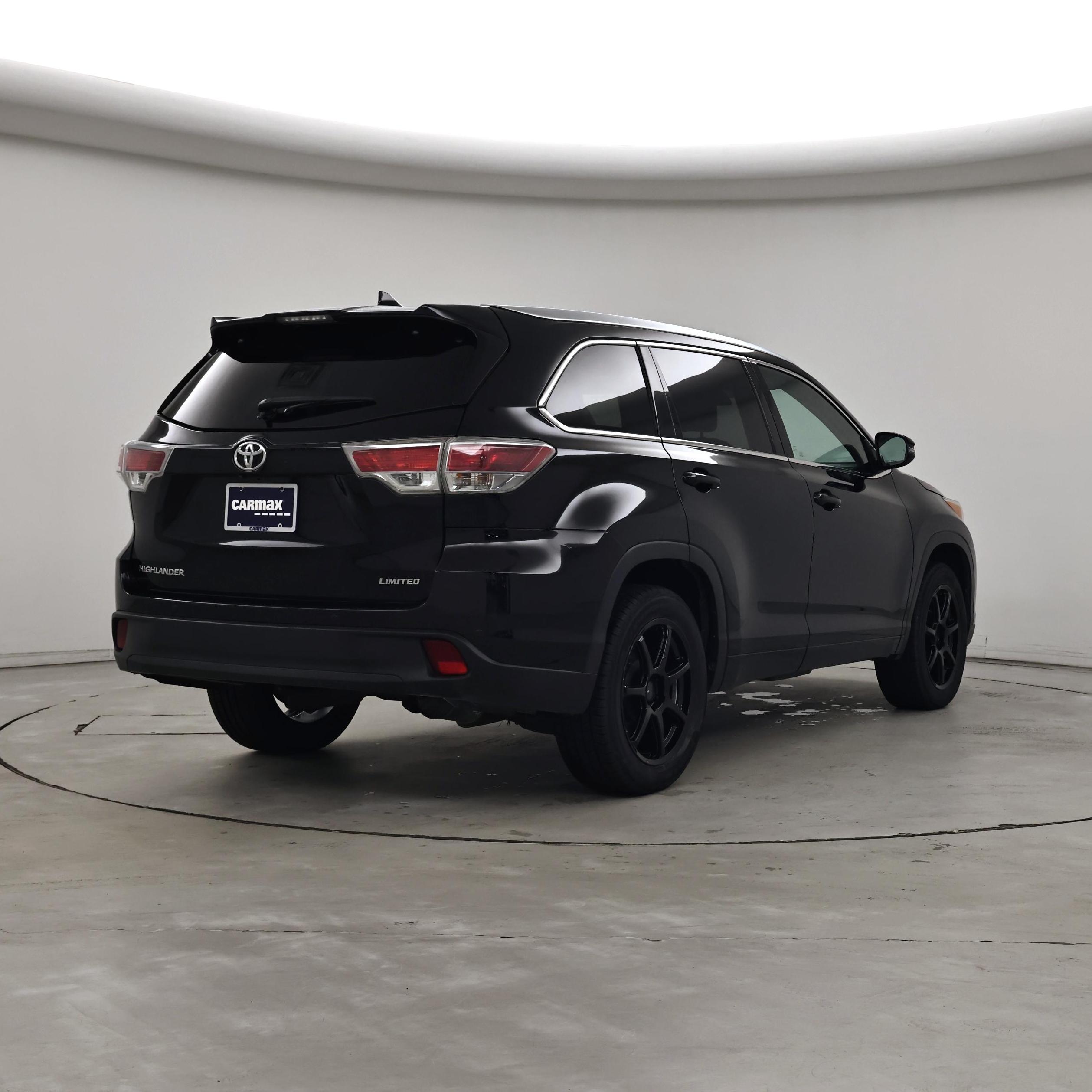Thumbnail: 2015 Toyota Highlander - 8