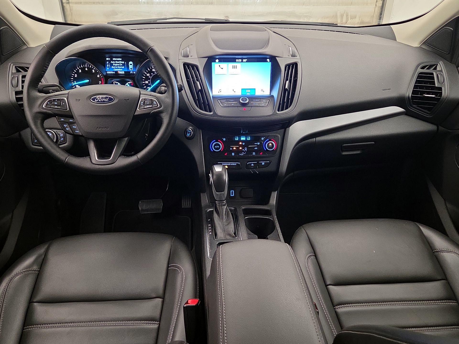 Thumbnail: 2019 Ford Escape - 9