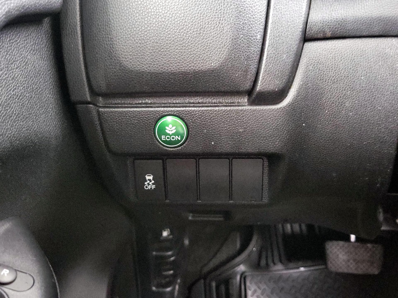 2019 Honda Fit LX - Photo 14