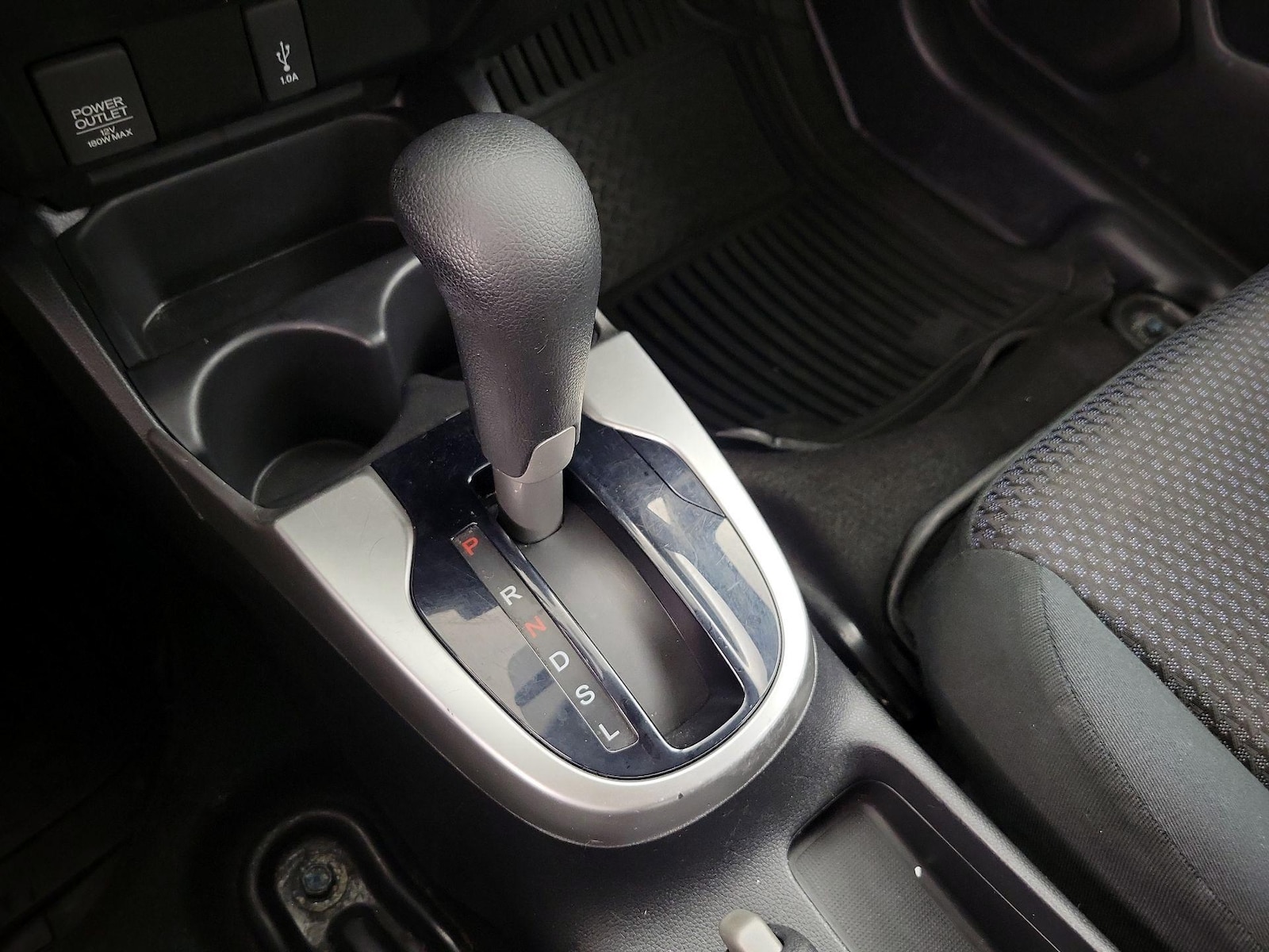 2019 Honda Fit LX - Photo 18