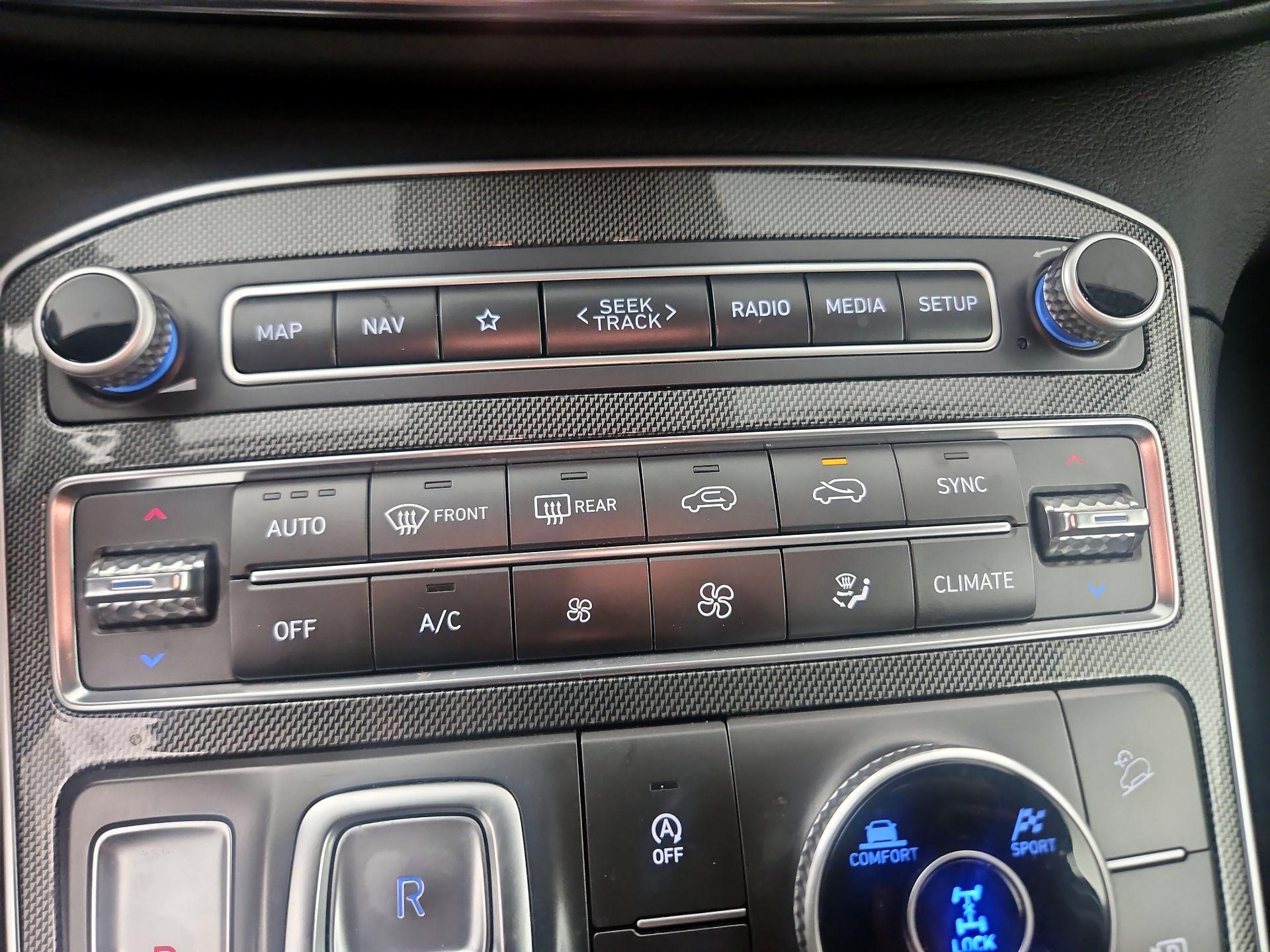 Thumbnail: 2023 Hyundai Santa Fe - 14