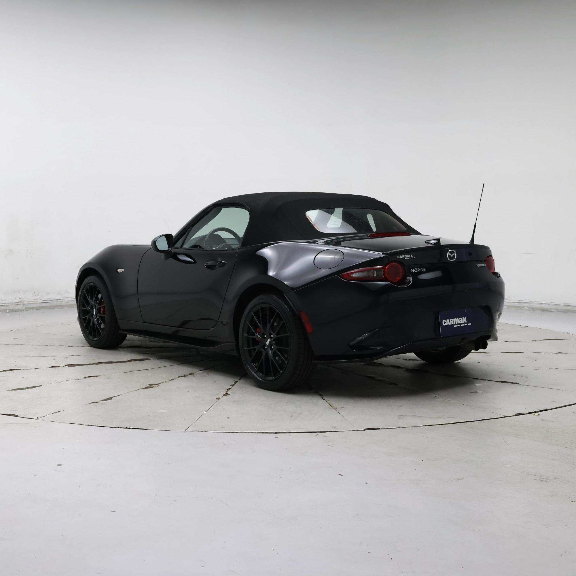 Thumbnail: 2020 Mazda MX-5 Miata - 2
