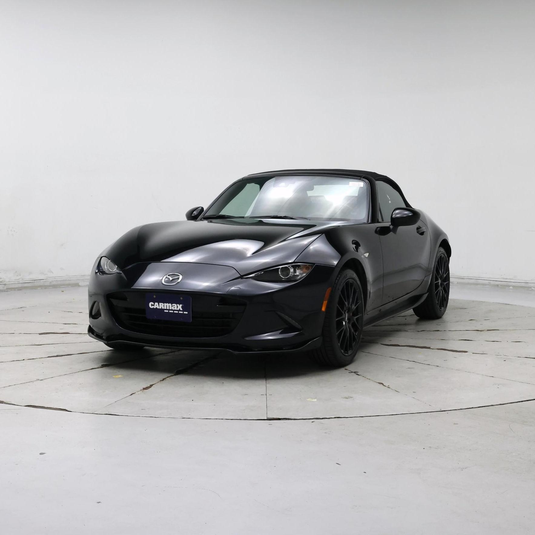 Thumbnail: 2020 Mazda MX-5 Miata - 4