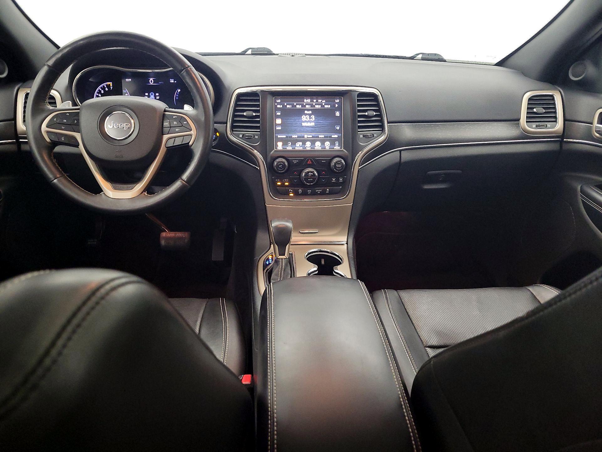 Thumbnail: 2017 Jeep Grand Cherokee - 9