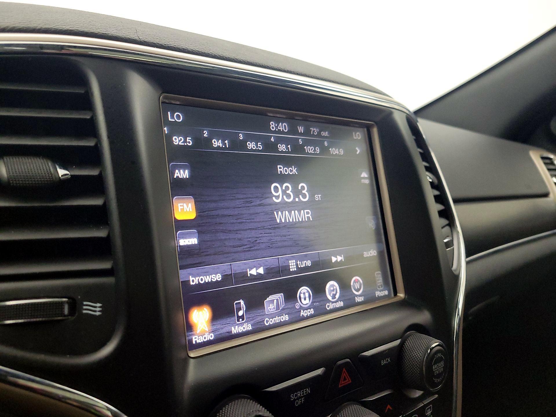 Thumbnail: 2017 Jeep Grand Cherokee - 16