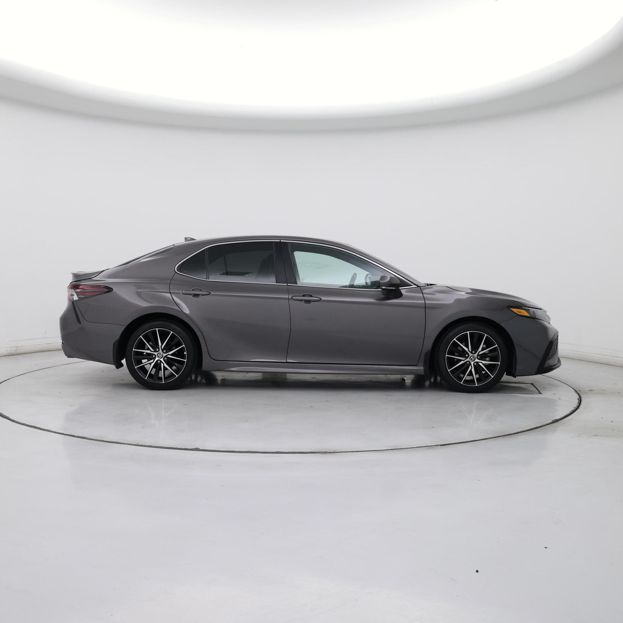 Thumbnail: 2023 Toyota Camry - 7